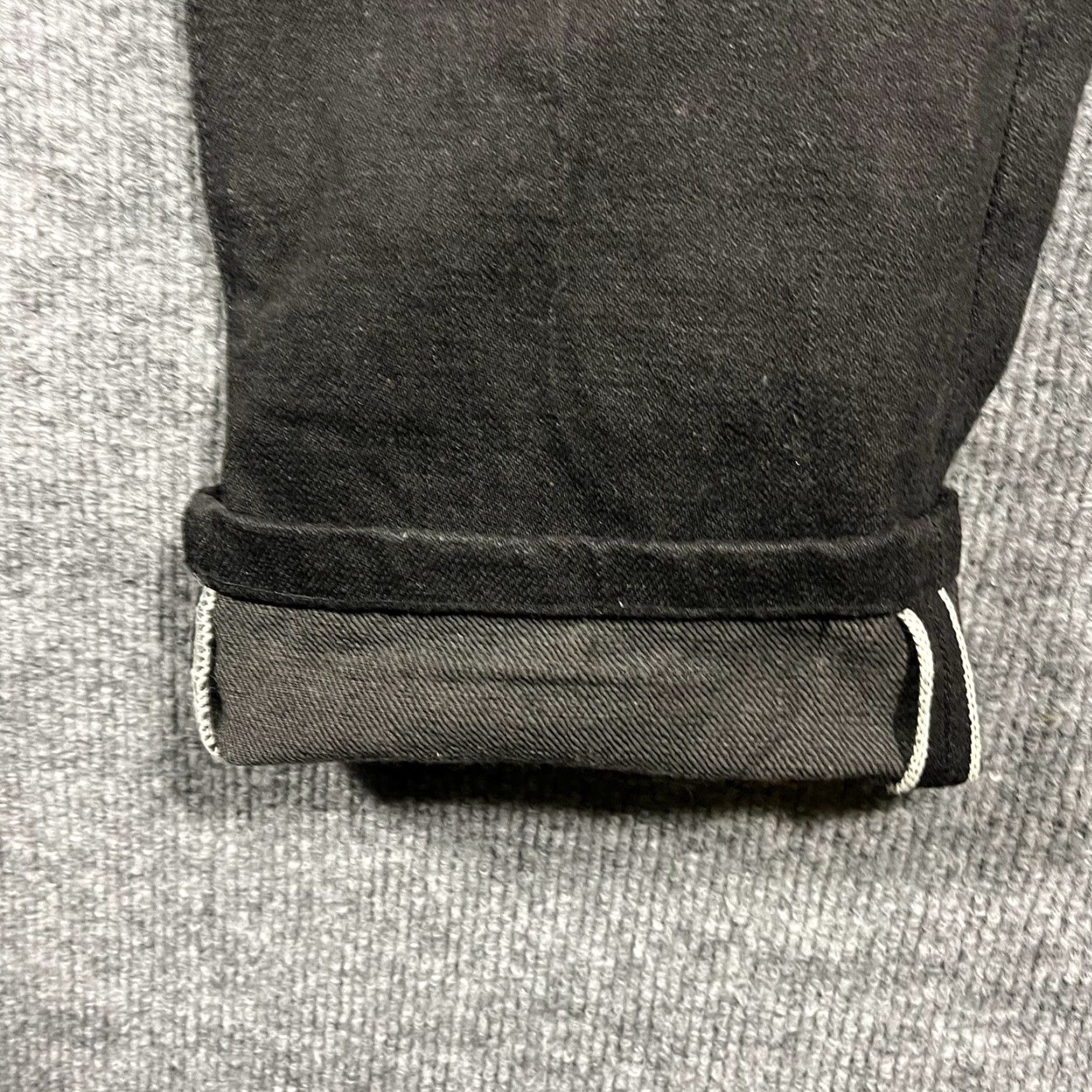 The Territory Ahead RGT Rogue Territory Jeans SK Slim Straight Japan Men 32x30 Black 31 Regular Color Black Mens 32 Inseam 30 Actual Size US 31 - 3 Thumbnail