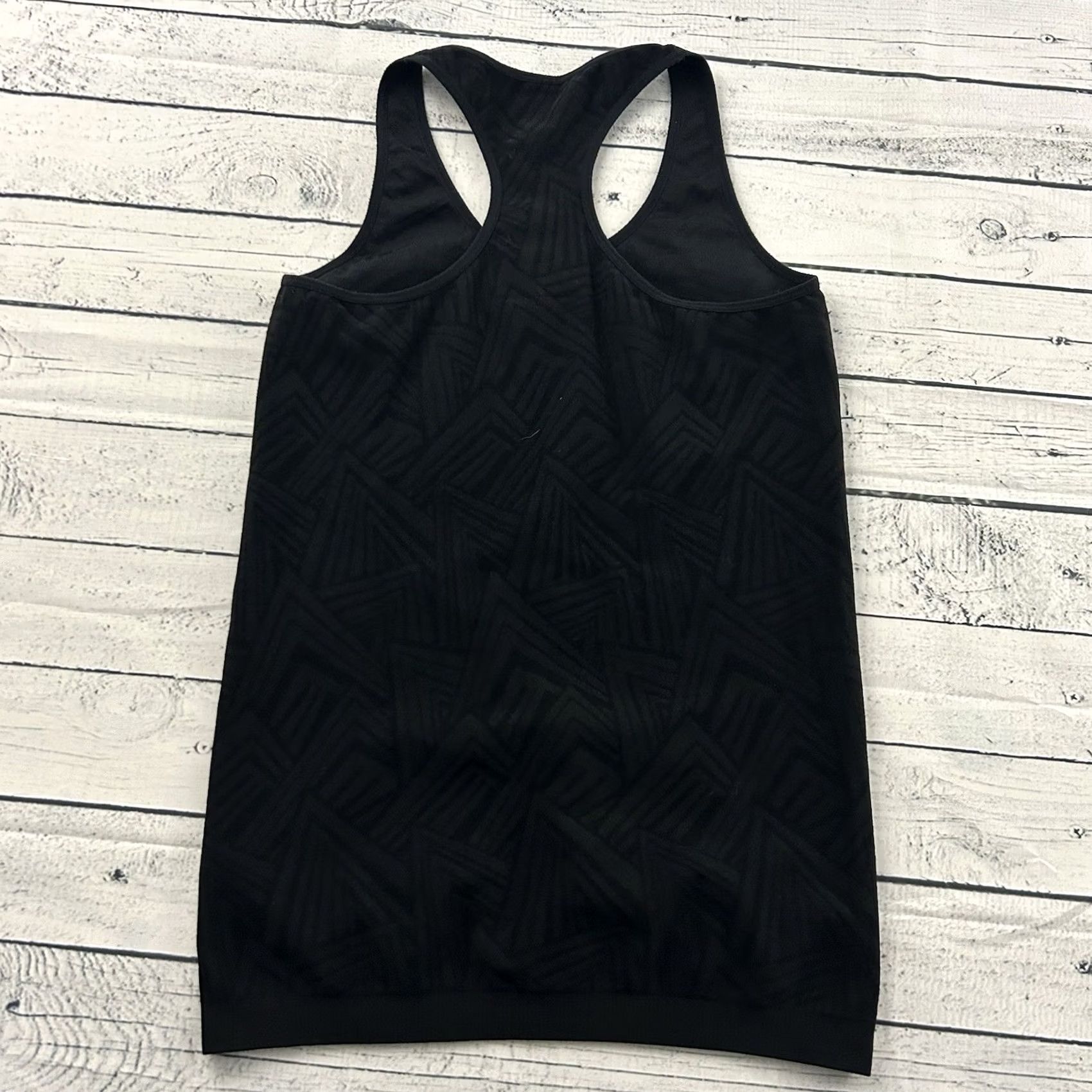 Fabletics Fabletics Sleeveless Tank Top Racerback Women's M Black Shirt Tank Top Racerback Women M/L Black Size M / US 6-8 / IT 42-44 - 4 Thumbnail