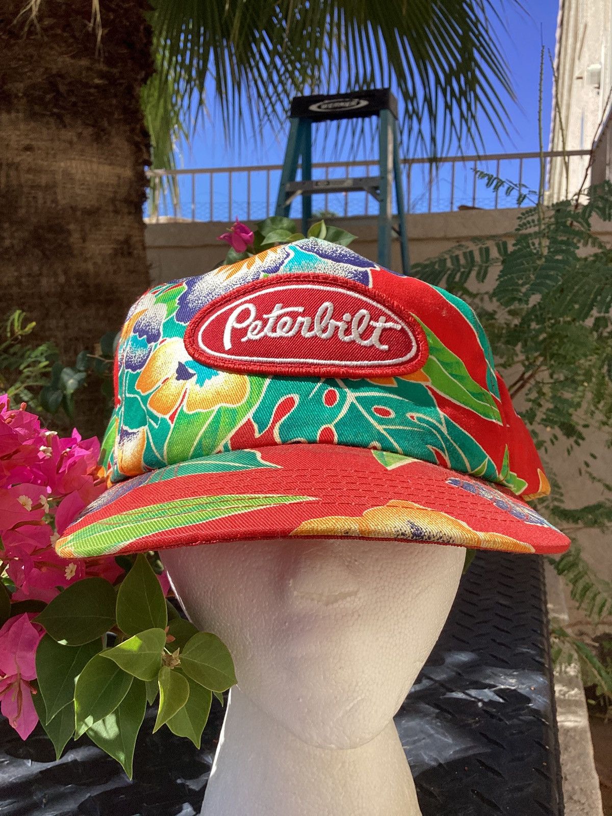 Other Vtg 1990s Peterbilt semi truck tropical floral snapback hat Size ONE SIZE - 1 Thumbnail