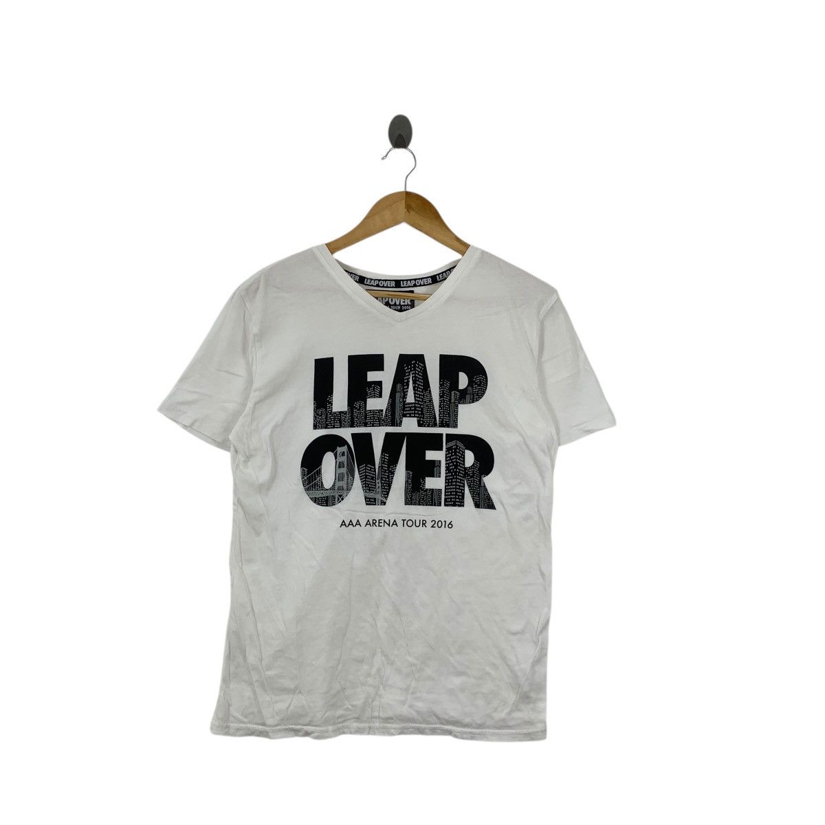 Band Tees AAA ATTACK ALL AROUND Japan Pop Group Idol Tee Shirt Top Size S / US 4 / IT 40 - 1 Thumbnail