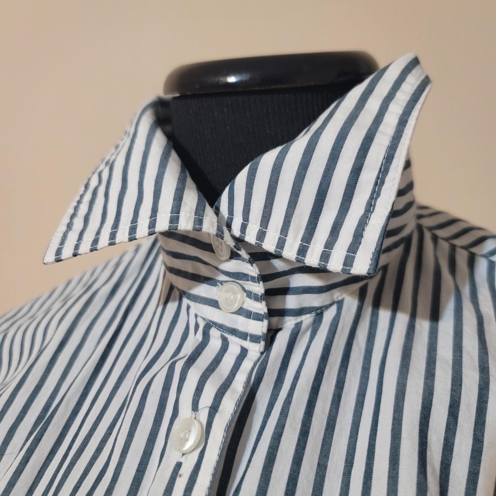 Other Talbots Women's Stripe Button-Up Shirt 100% Cotton Sz M Size M / US 6-8 / IT 42-44 - 5 Thumbnail