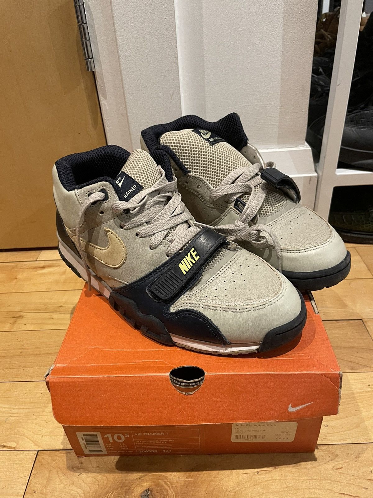 Nike Nike Air Trainer 1 2003 LIKE NEW 10.5 obsidian fennel Size US 10.5 / EU 43-44 - 1 Thumbnail