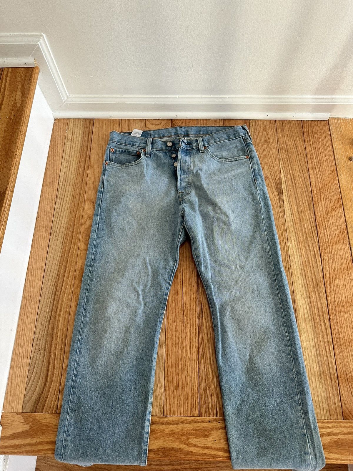 Levi's Levi's 501 Light Blue Denim Size US 32 / EU 48 - 1 Thumbnail