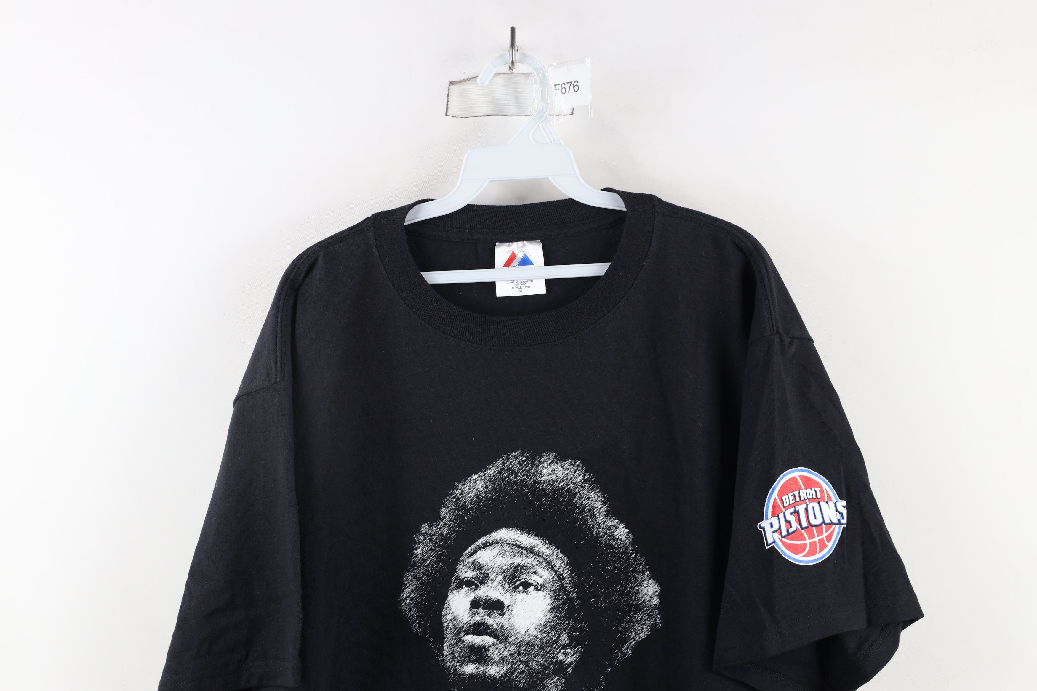 Majestic × Vintage Vintage Majestic Wallace Detroit Pistons Basketball T-Shirt Size US XL / EU 56 / 4 - 2 Thumbnail