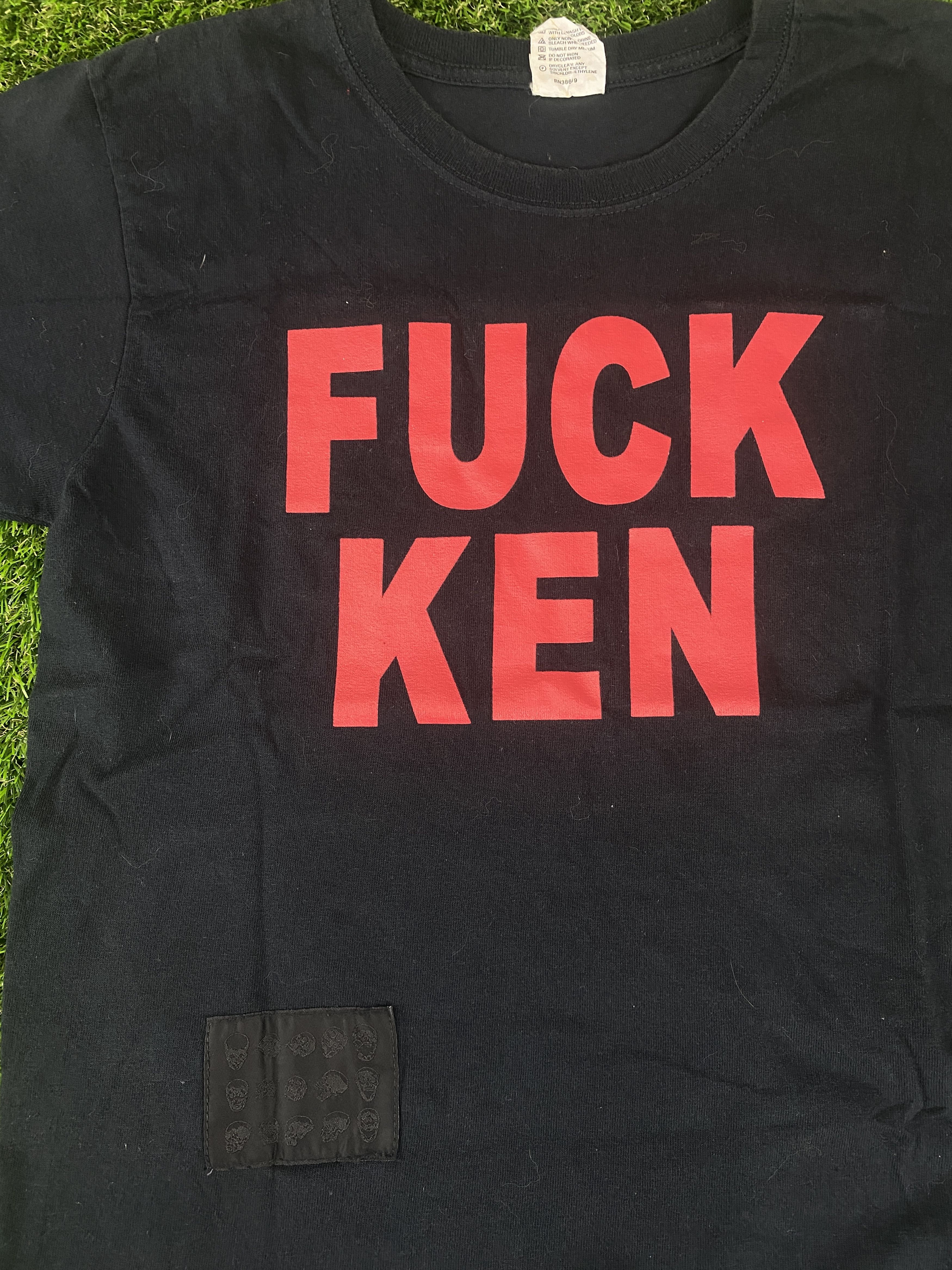 Band Tees Fuck Ken Tshirt (T122) Size US M / EU 48-50 / 2 - 2 Thumbnail