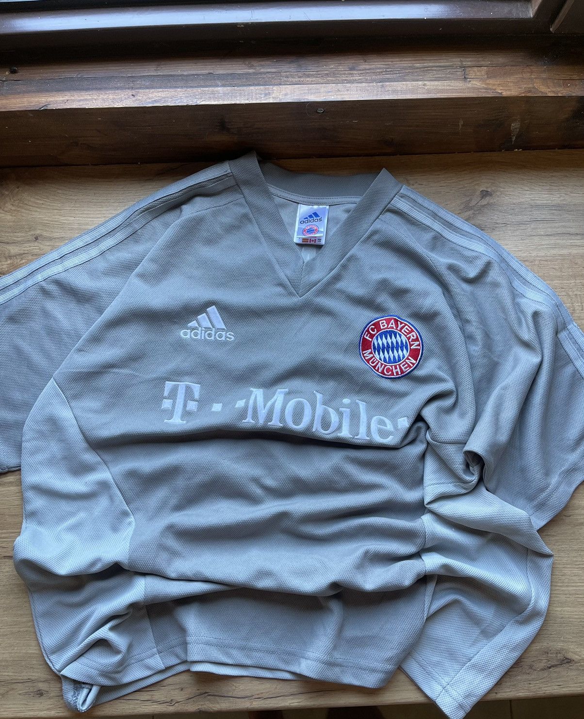Adidas × Vintage 2002 Adidas Bayern Munich #1 Oliver Khan Vintage jersey Size US L / EU 52-54 / 3 - 3 Thumbnail