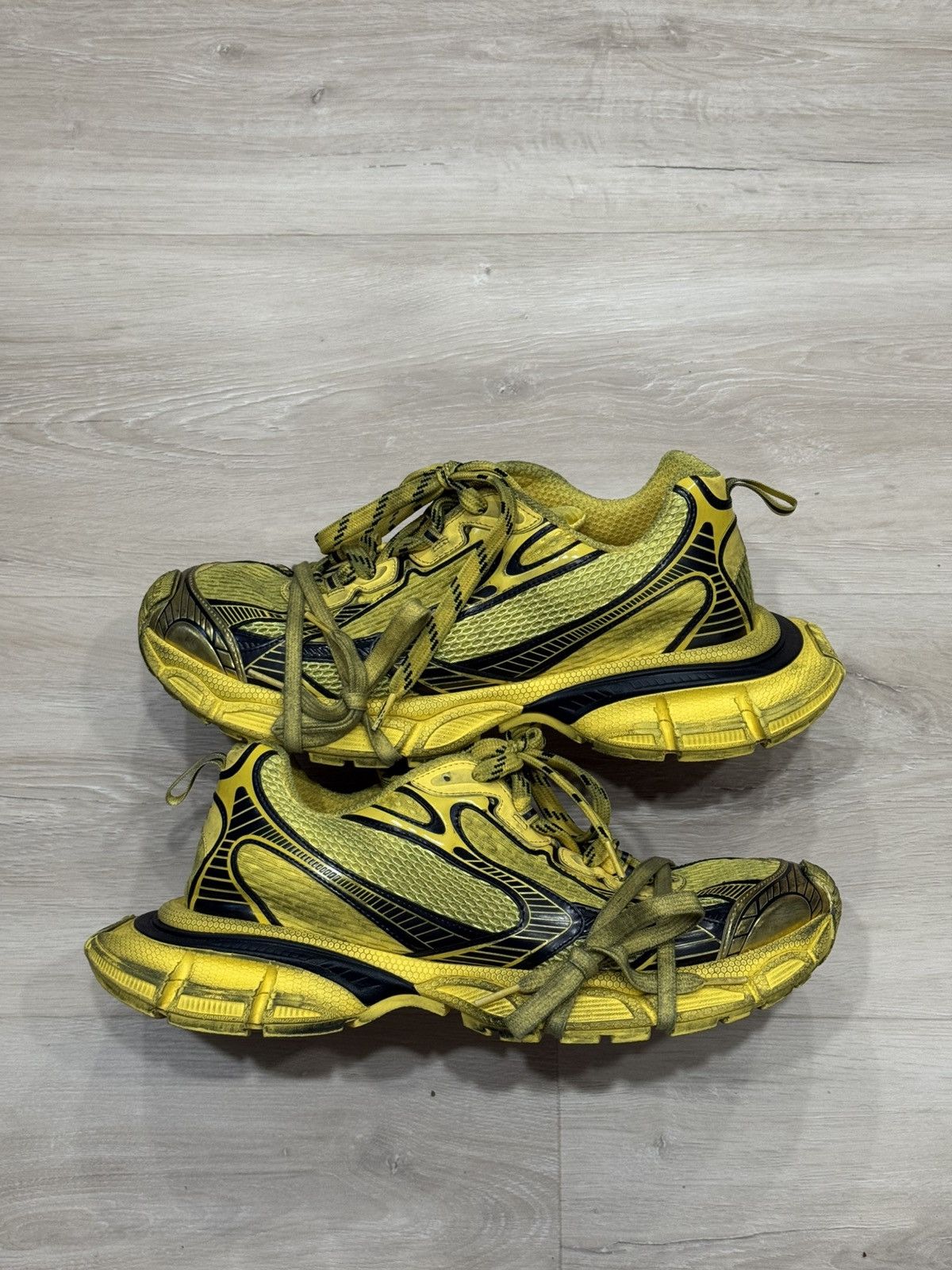 Balenciaga Balenciaga 3xl Distressed Sneakers ‘Yellow’ Size US 12 / EU 45 - 3 Thumbnail