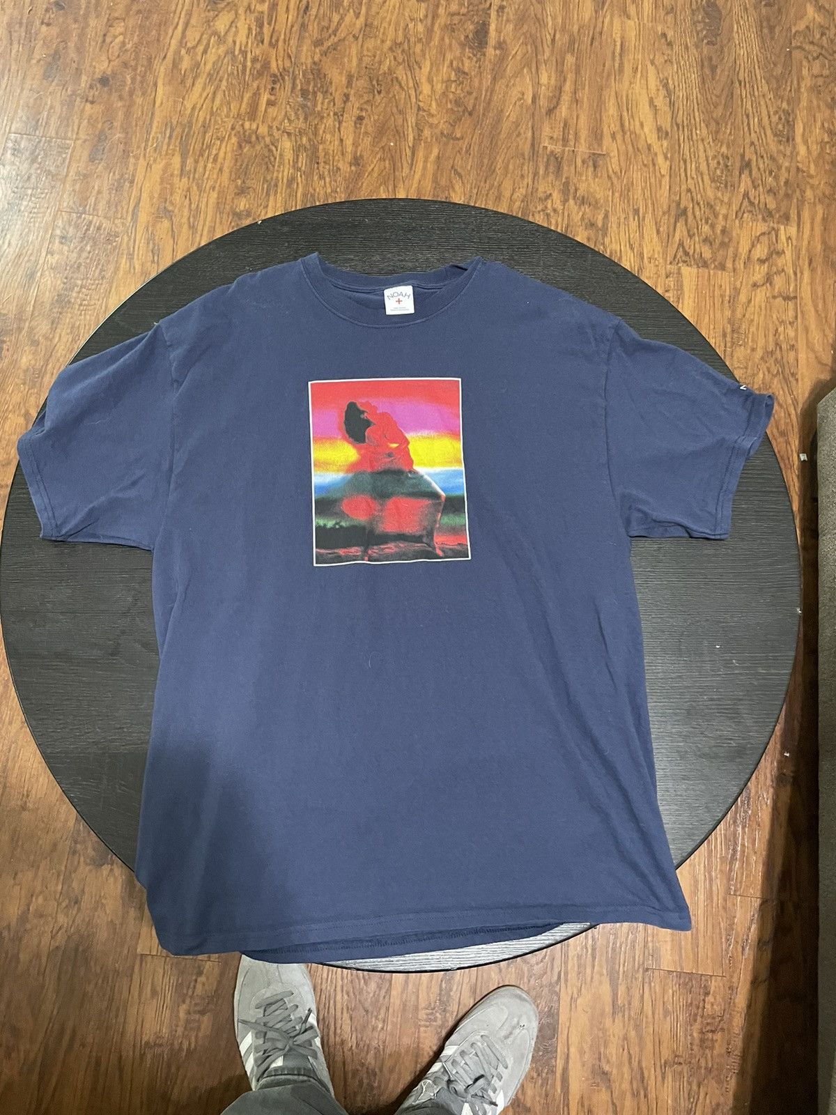 Noah Noah NYC Graphic Photo Art Tee Navy XL Streetwear T-Shirt Size US XL / EU 56 / 4 - 2 Thumbnail