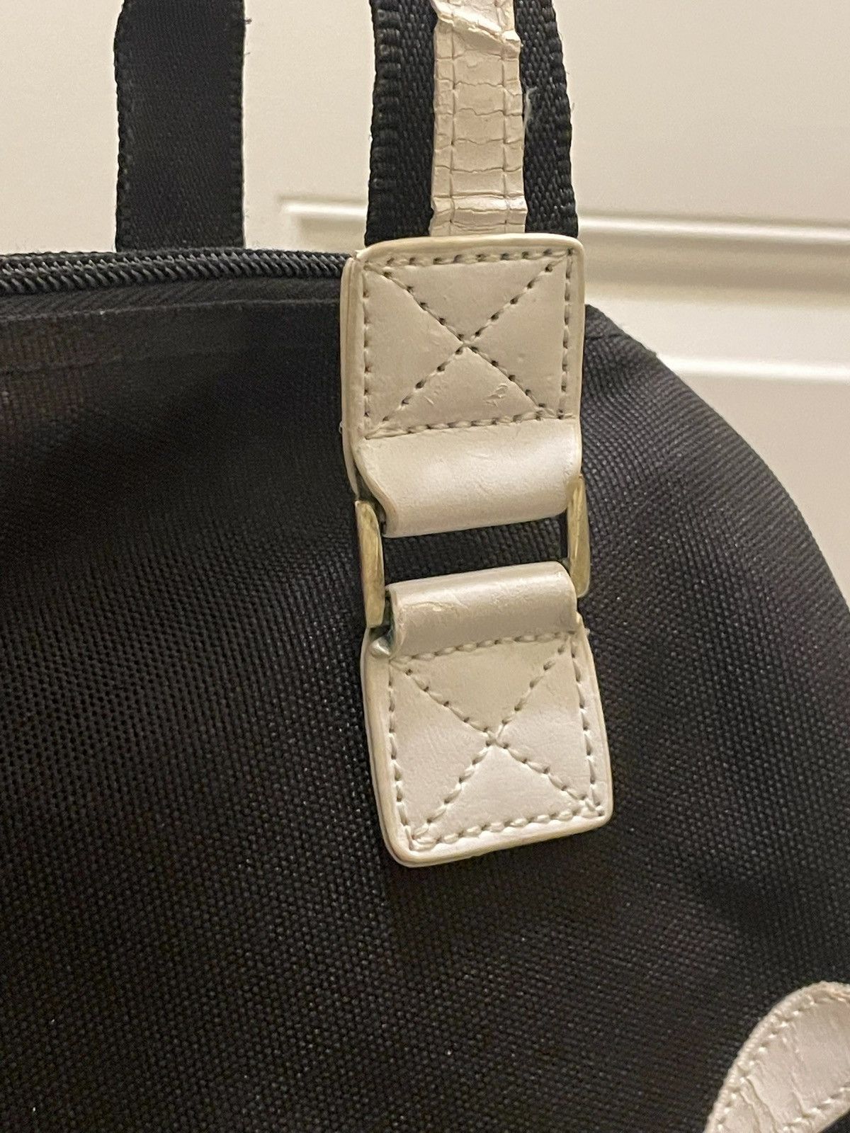 Puma Vintage Y2K Puma Black & White Cat Logo Cute Hand Bag Purse Size ONE SIZE - 23 Thumbnail