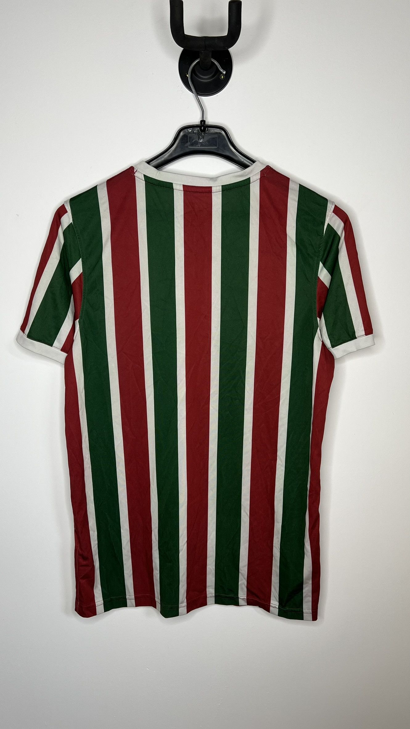 Under Armour FLUMINENSE 2017 2018 HOME FOOTBALL SHIRT SOCCER JERSEY Size US M / EU 48-50 / 2 - 2 Thumbnail