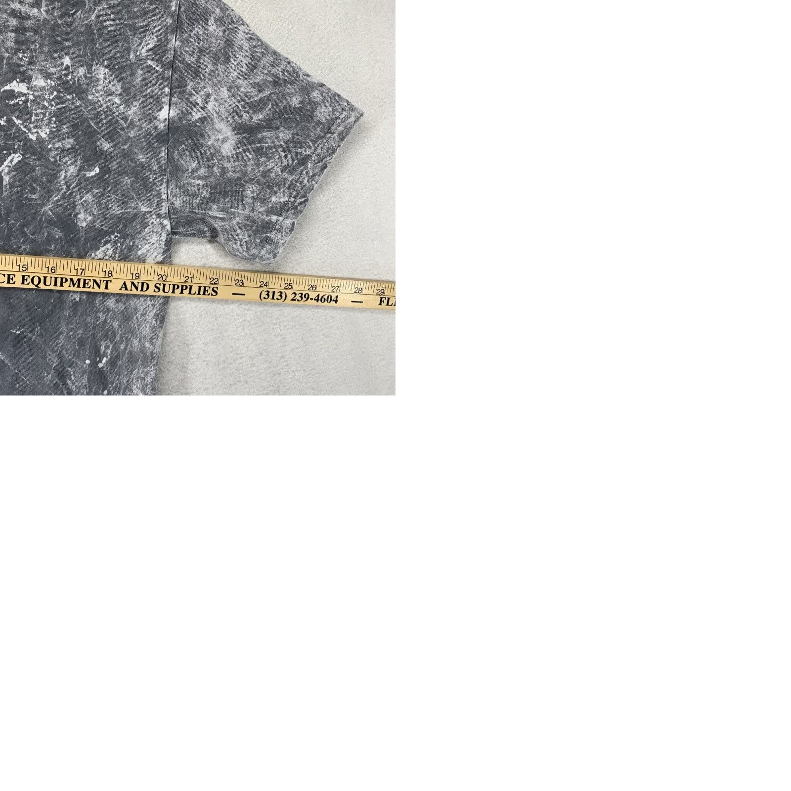 Vintage AC/DC Summer Crop Top Highway To Hell Tie Die Gray Shirt M Unisex Adults Mid Gray Graphic Print T-Shirt 2020s Rock N Roll Tour Men Women Size US M / EU 48-50 / 2 - 9 Thumbnail