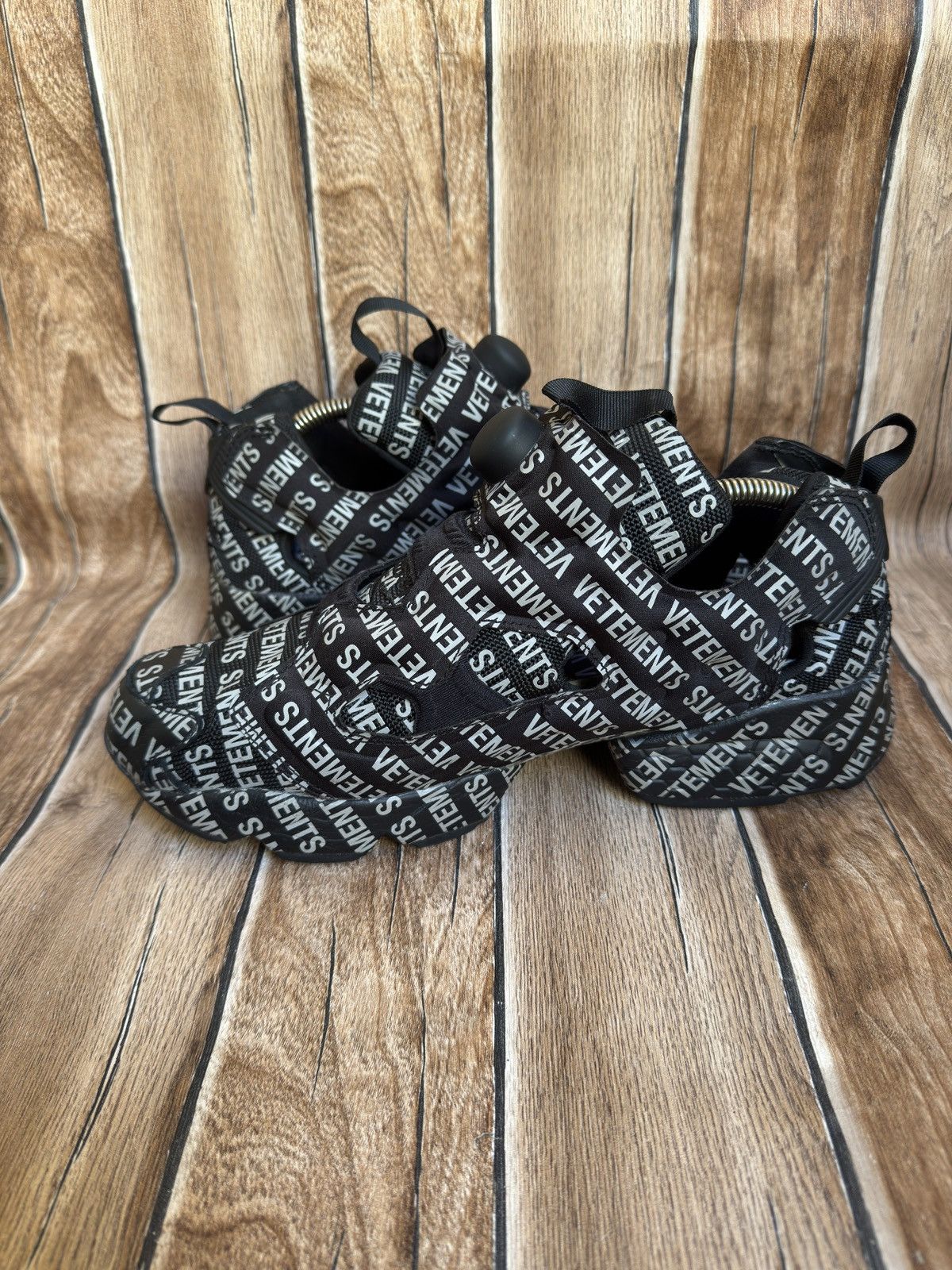 Reebok × Vetements FW18 Monogram Instapump fury Size US 8.5 / EU 41-42 - 11 Thumbnail