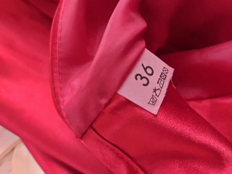 Vintage Vintage knee length satin dress Size S / US 4 / IT 40 - 3 Thumbnail