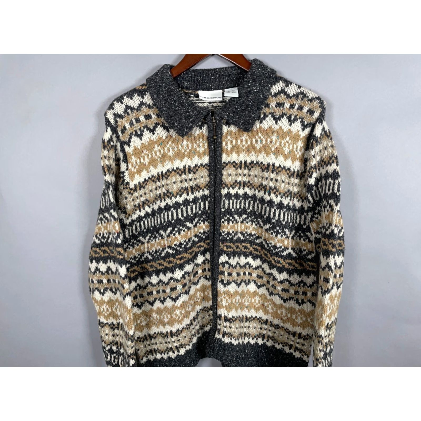 Croft & Barrow VINTAGE Croft & Barrow Full Zip Cardigan Sweater Women's L Gold Fair Isle Heavyweight Wool Blend Geometric Knit 1980s 90s Mens? No gender end: Women Size L / US 10 / IT 46 - 4 Thumbnail