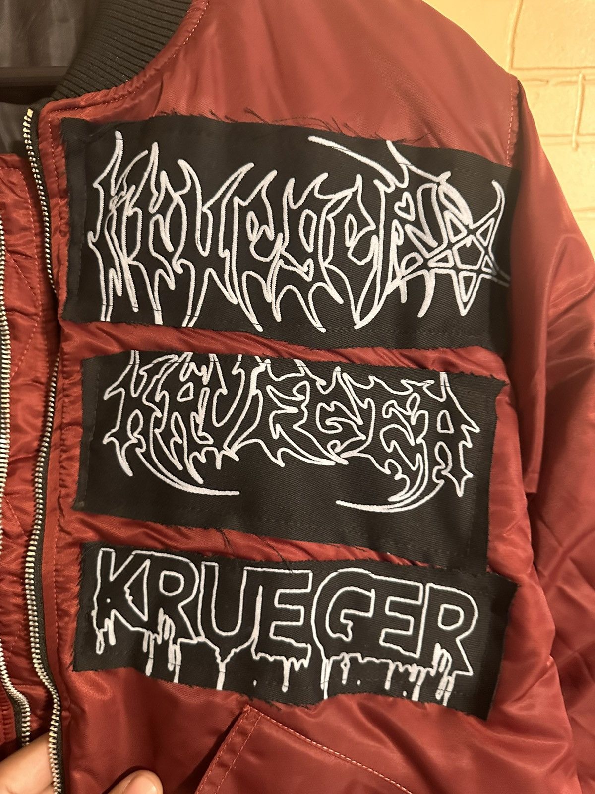 Band Tees × Kim Krueger Kim Krueger Bomber Size US M / EU 48-50 / 2 - 4 Thumbnail