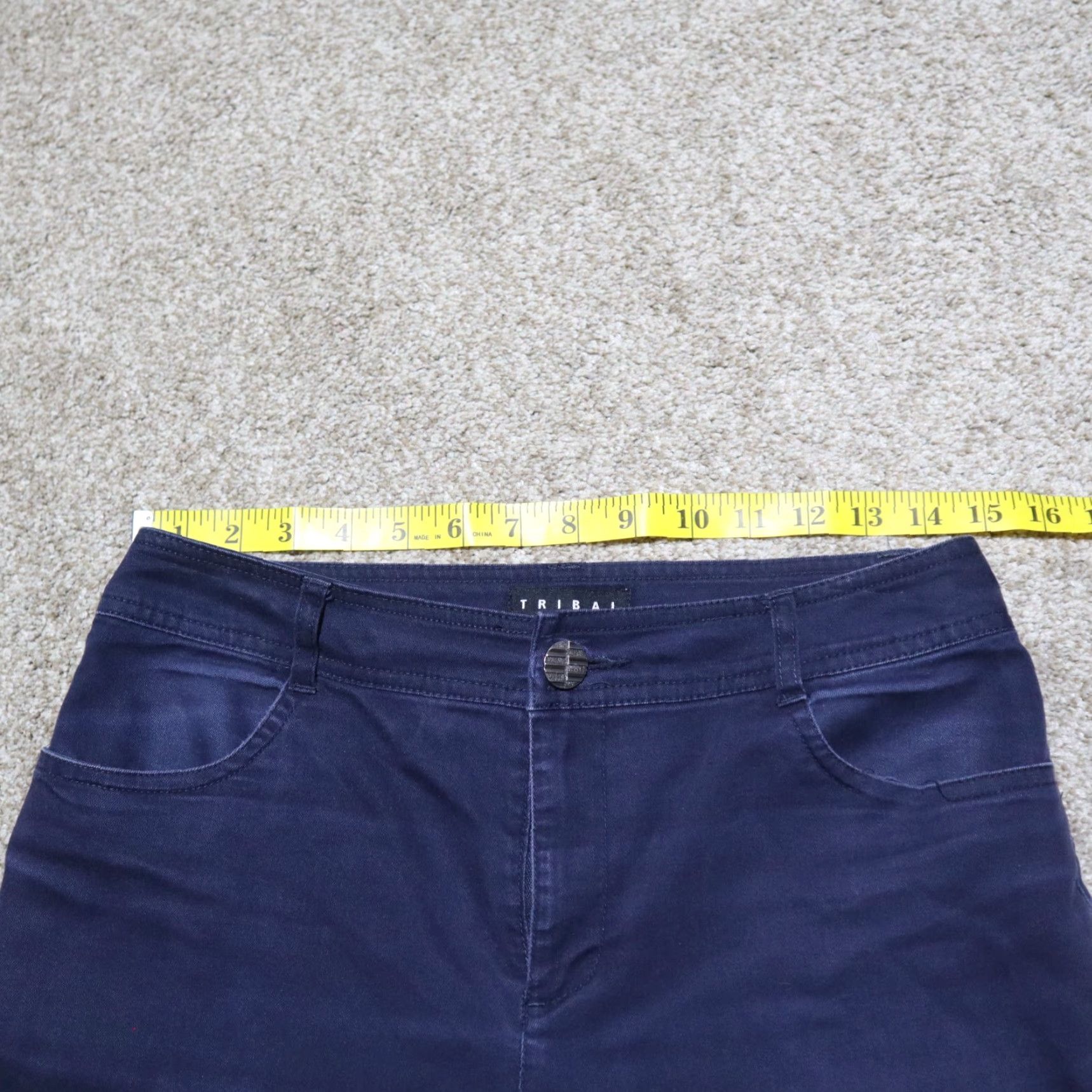 Vintage Tribal Pants Capri Blue Elastic Waistband Pockets Women Size 4 Modern Tribal Pattern Casual Pull On Size 27" / US 4 / IT 40 - 4 Thumbnail