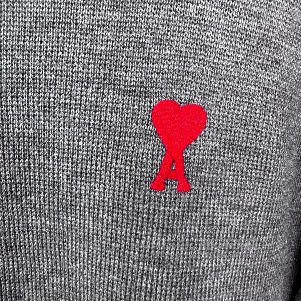 AMI ami paris gray heart logo wool sweater. Size US M / EU 48-50 / 2 - 3 Thumbnail