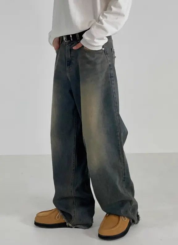 Japanese Brand Distressed washed men's loose retro straight jeans Size US 32 / EU 48 - 4 Thumbnail
