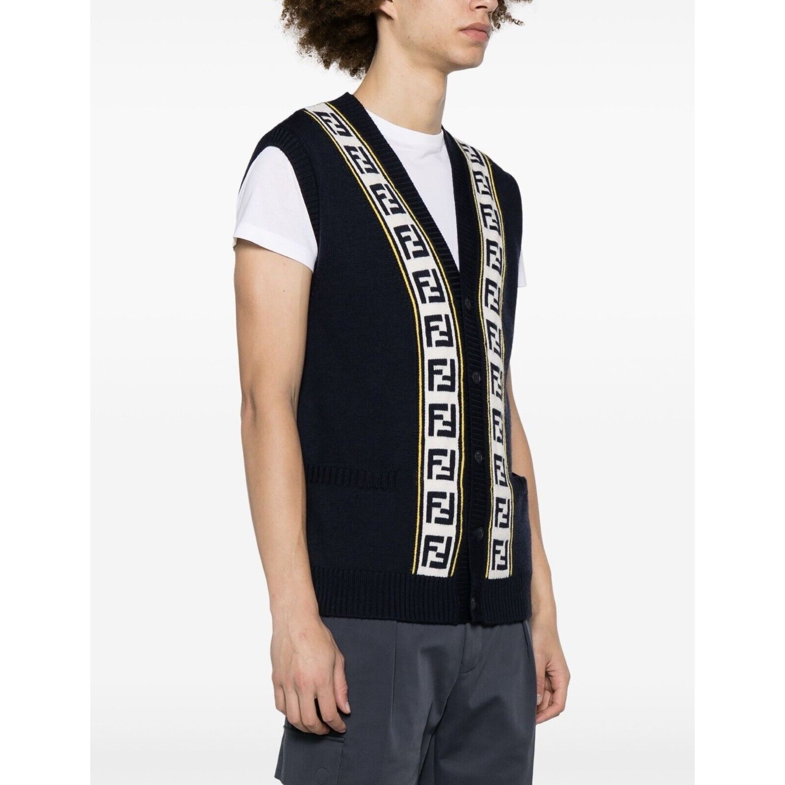 Fendi NWT Fendi Logo Intarsia Button-Up Vest Sweater Blue FF Virgi Size US L / EU 52-54 / 3 - 2 Thumbnail
