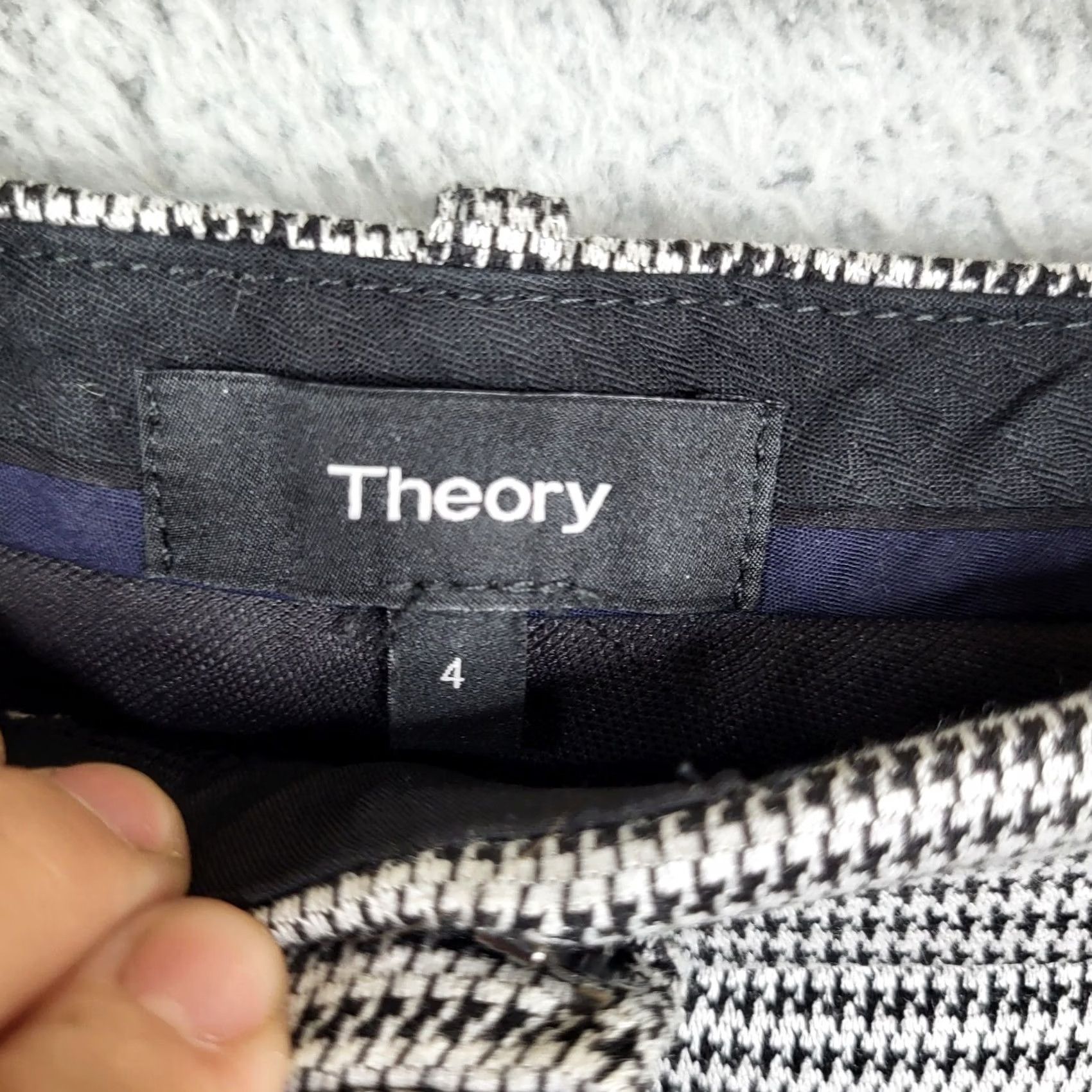Theory THEORY Stanza Knit Crop Dress Pants Sz 4 Houndstooth Multicolor Women’s Straight Front Dress Pants Size 27" / US 4 / IT 40 - 4 Thumbnail