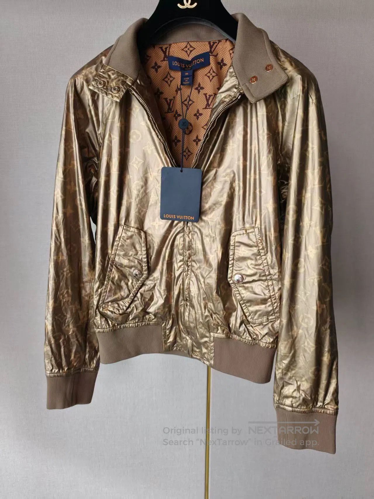 Louis Vuitton LV Metallic Gold Jacket. Size US M / EU 48-50 / 2 - 5 Thumbnail