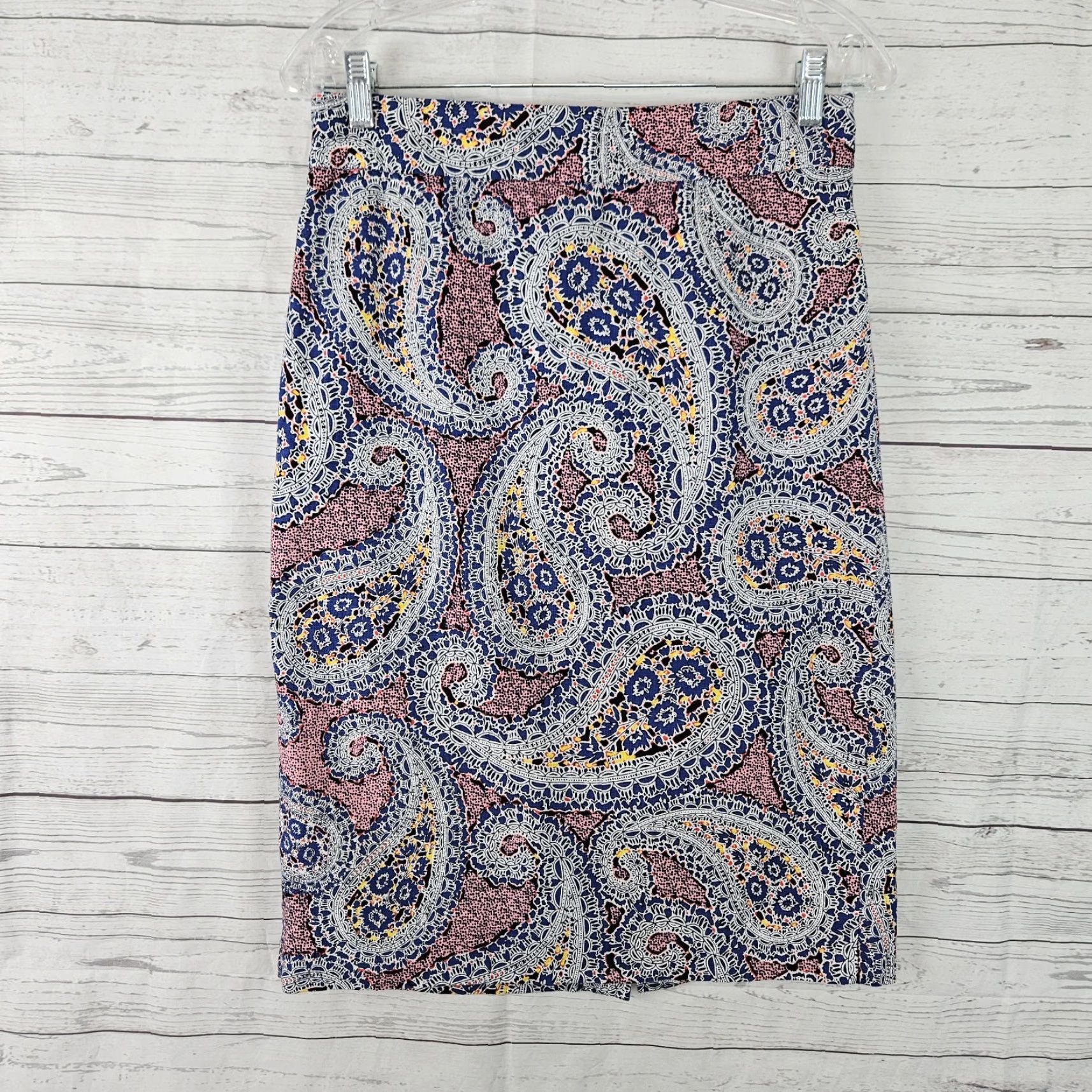 J.Crew J.CREW Pencil Skirt Womens No 2 Sz 4 Blue Pink Paisley Cotton Knee Length Zip Front Year 2000s (adaptable) Size 27" / US 4 / IT 40 - 2 Thumbnail