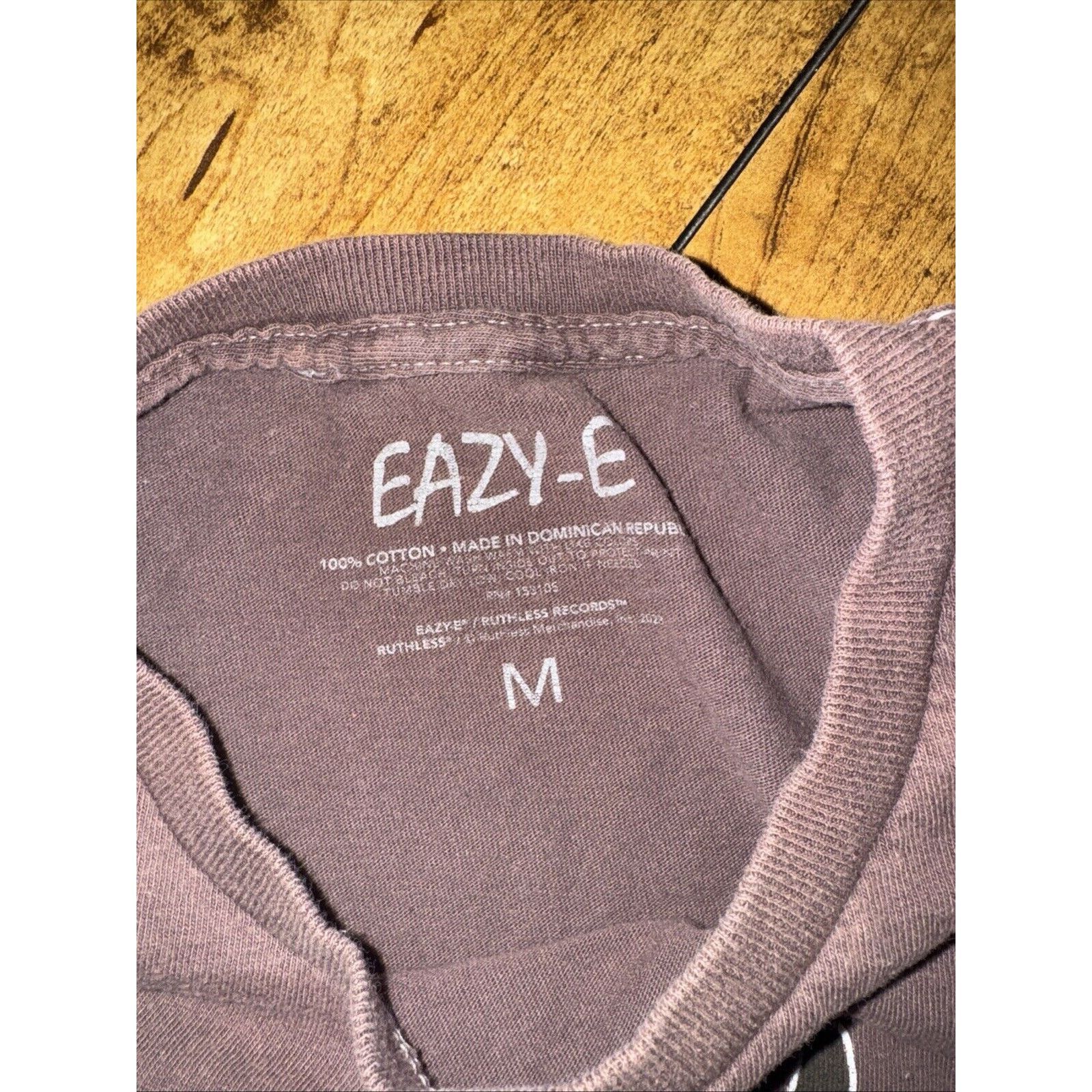 Band Tees × Rap Tees × Vintage Easy-E Express Yourself T-Shirt Brown Medium 19x26 Size US M / EU 48-50 / 2 - 3 Thumbnail