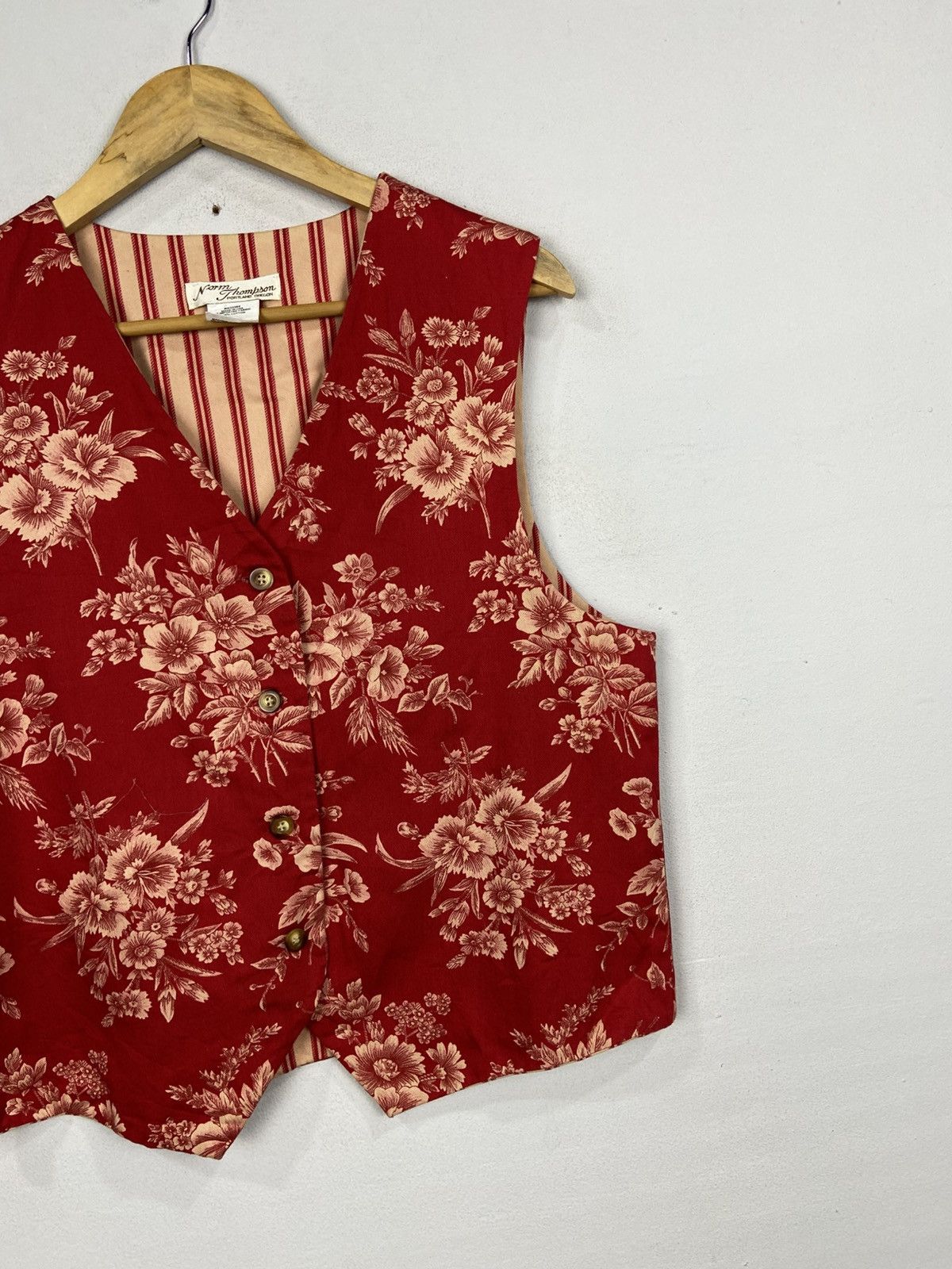 Norm Thompson × Other × Vintage VINTAGE NORM THOMPSON FLORAL VEST Size US L / EU 52-54 / 3 - 3 Thumbnail