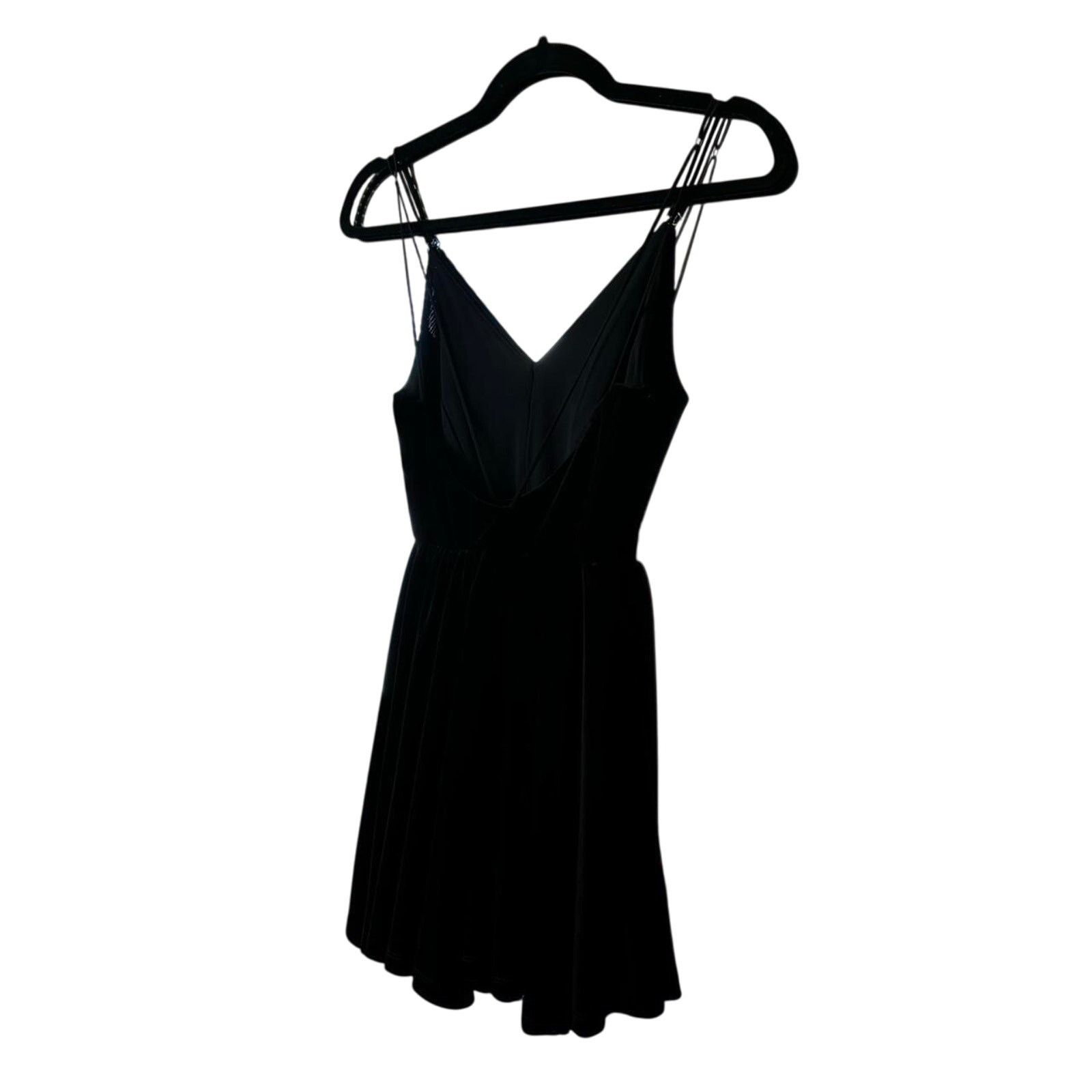 Urban Outfitters Silence + Noise Black Velvet Romper XS Little Black Dress Size XS / US 0-2 / IT 36-38 - 6 Thumbnail