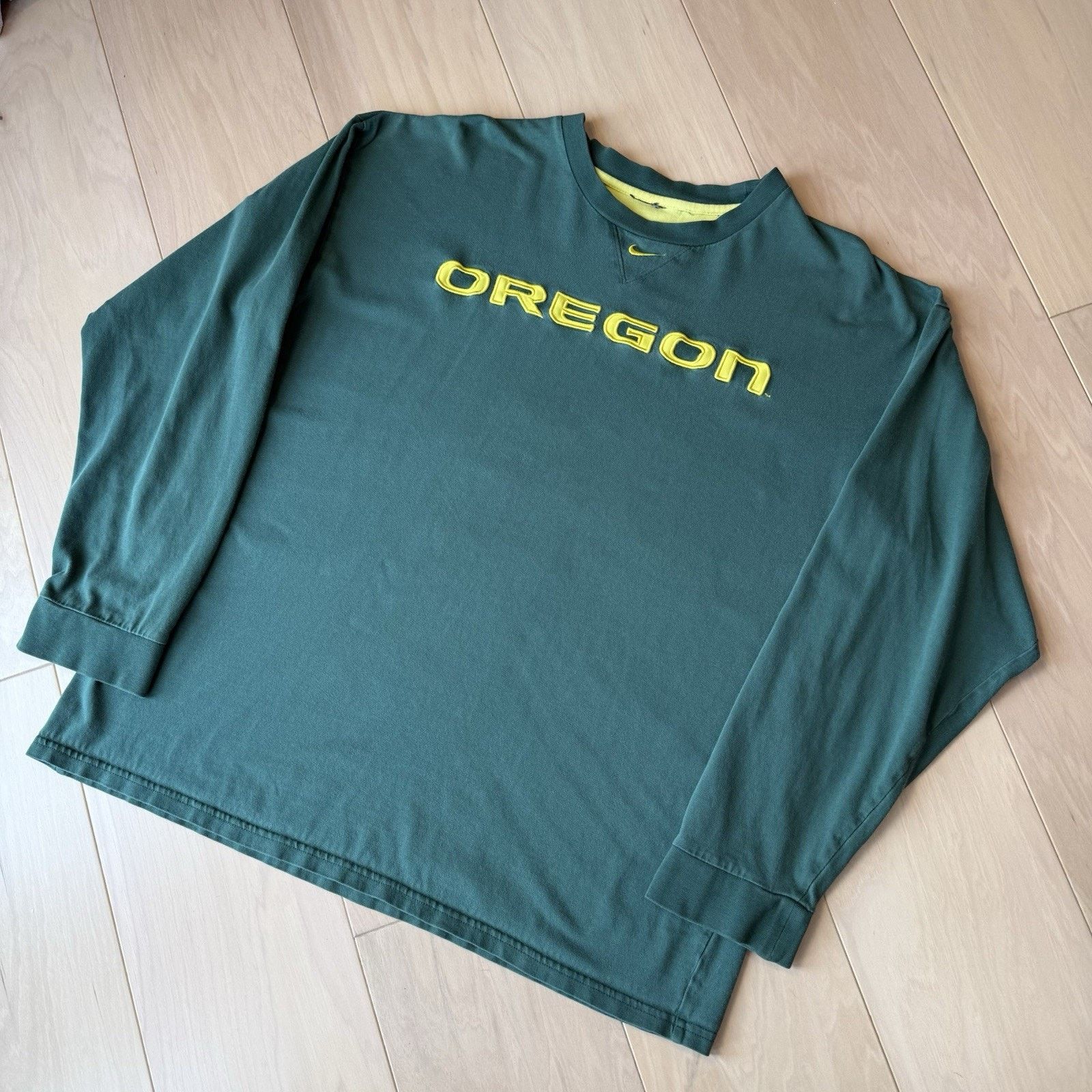 Nike Vintage Oregon Ducks Shirt L Green Y2K Nike Center Swoosh Size US L / EU 52-54 / 3 - 9 Thumbnail