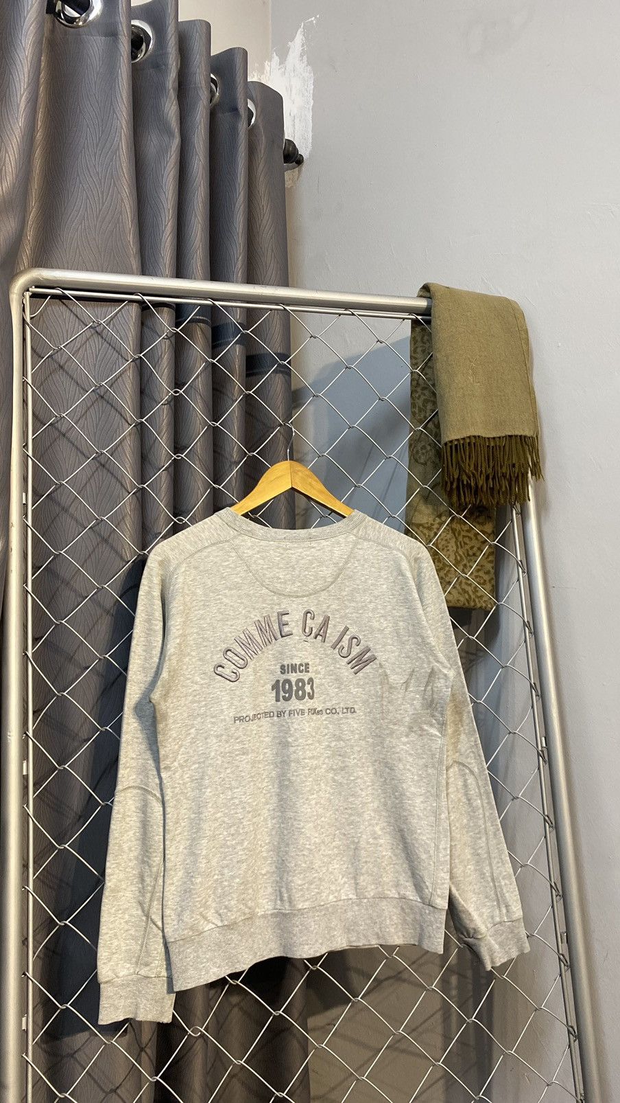 Comme Ca Ism × Designer × Japanese Brand COMME CA ISM EMBROIDERY SWEATSHIRT MEDIUM GREY Size M / US 6-8 / IT 42-44 - 2 Thumbnail