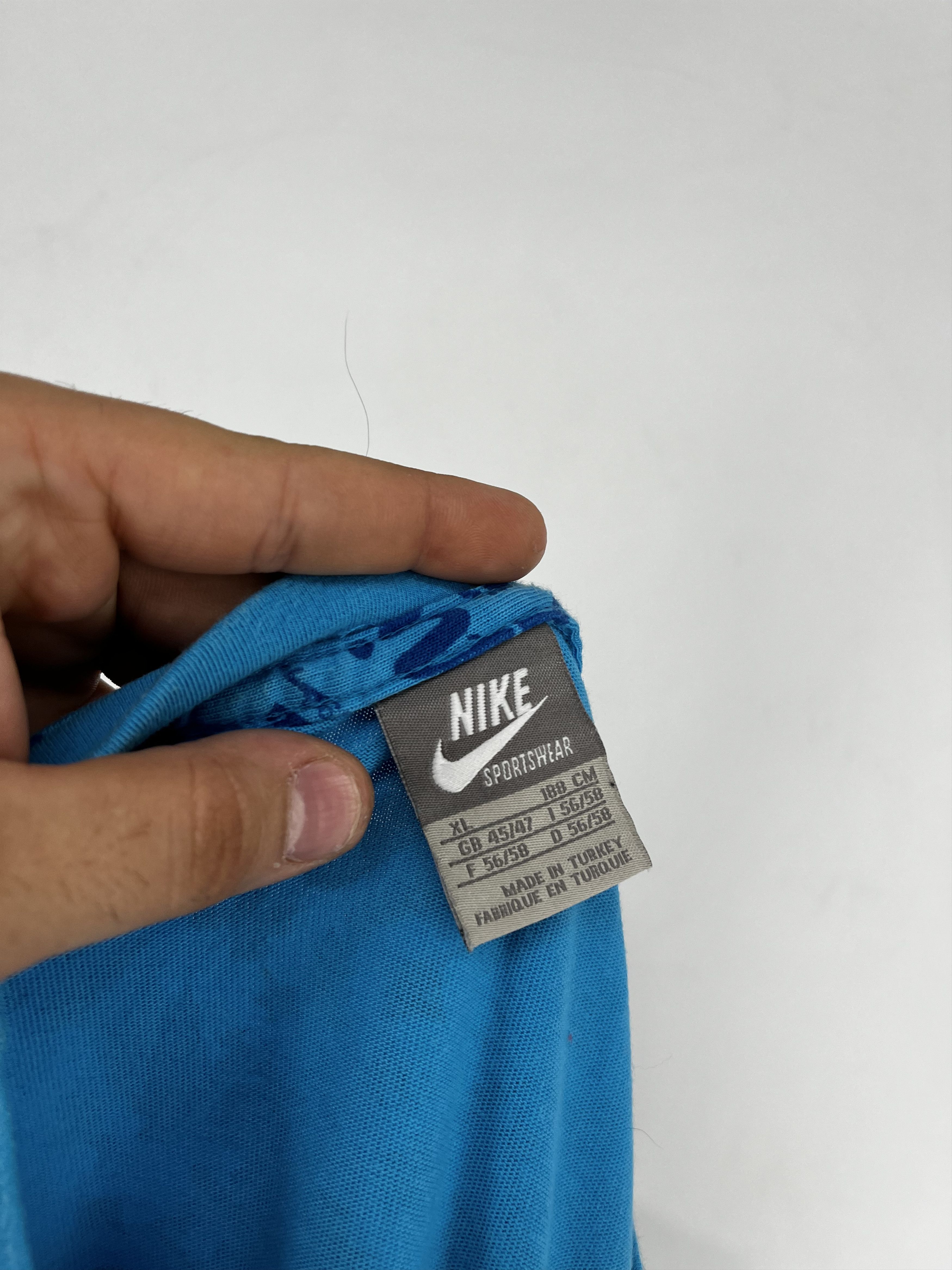 Nike Vintage y2K Nike Swoosh Logo Tee Travis Scott Style Grailed Size US XL / EU 56 / 4 - 11 Thumbnail