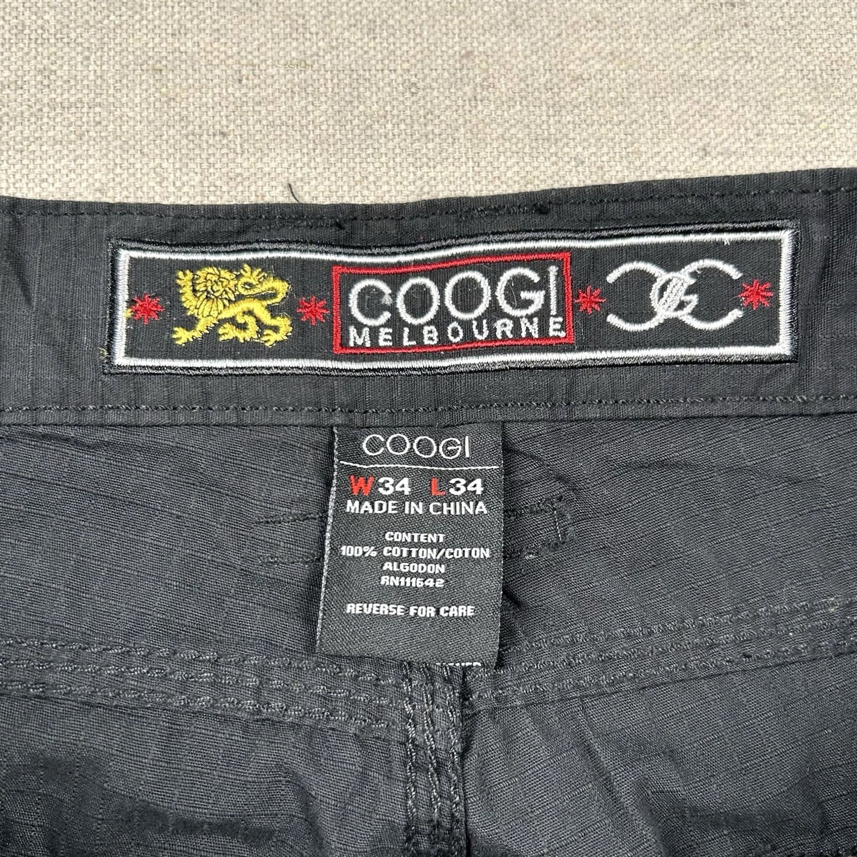 Coogi VINTAGE COOGI Pants Mens 34x34 Cargo Rip Stop Utility Embroidered Patches Black Hip Hop Pants Mens Cargo Hip Hop Embroidered Patches Black 34x34 Size US 34 / EU 50 - 3 Thumbnail