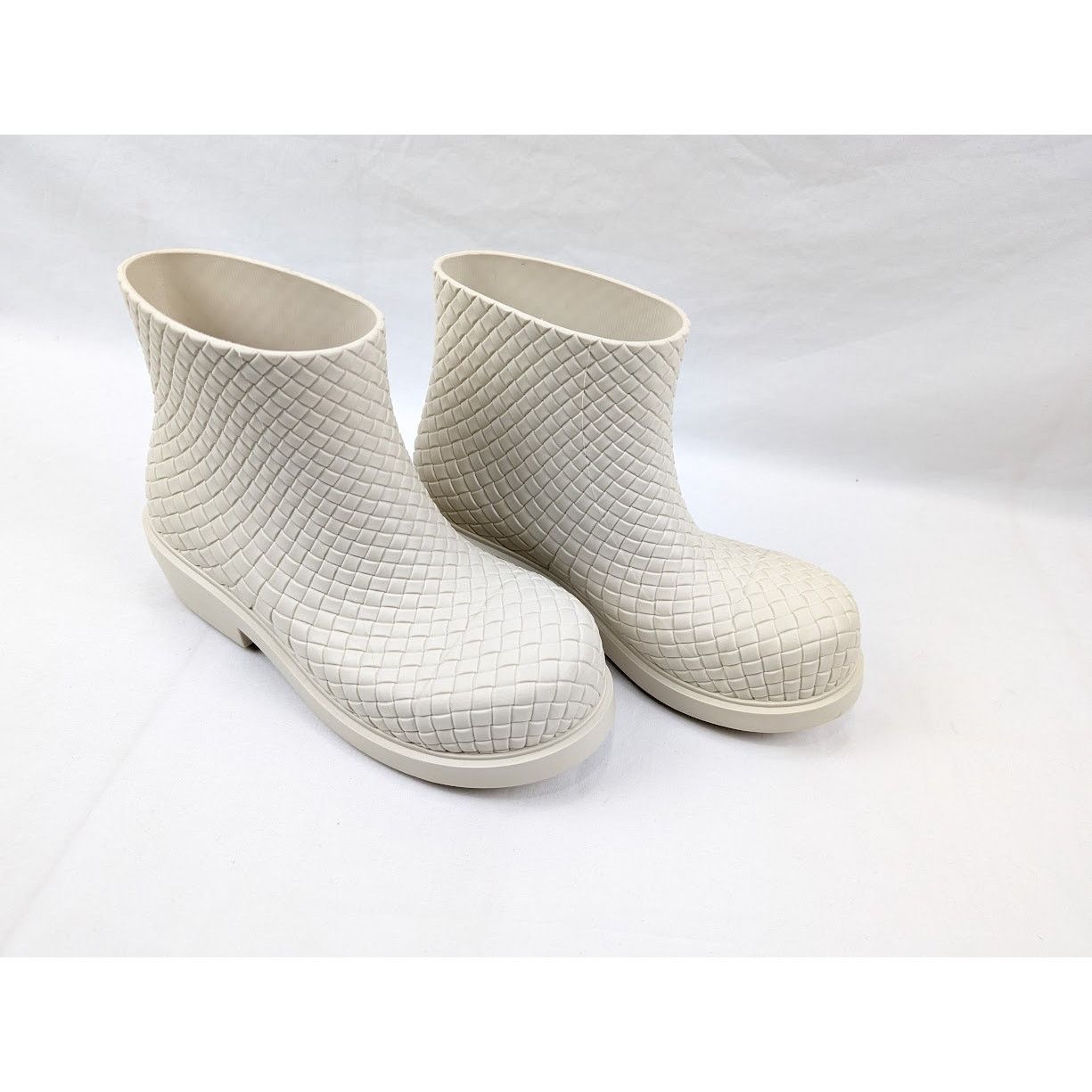 Bottega Veneta o1rshd1 Fireman Ankle Boots Biogum in Sea Salt Size US 10 / EU 43 - 12 Thumbnail