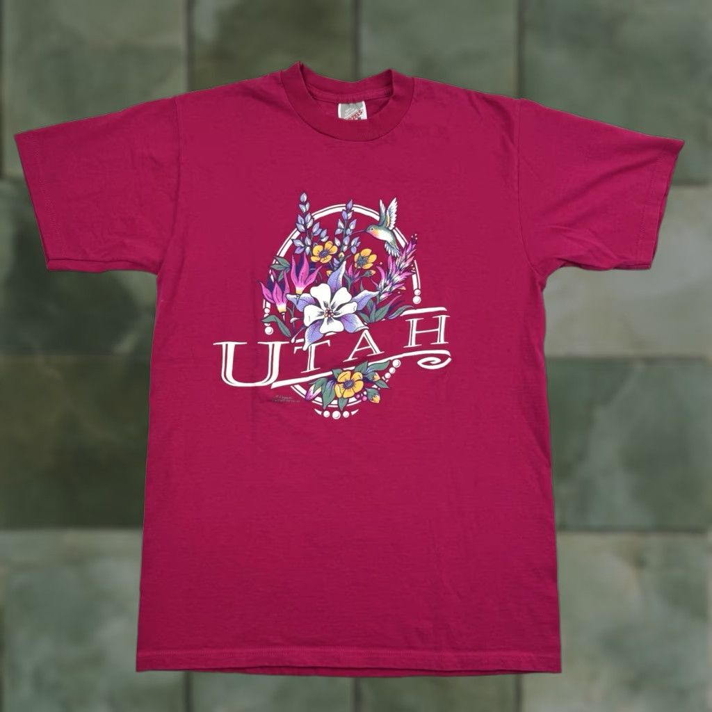 Jerzees VINTAGE Jerzees T-Shirt Mens Adult Medium Pink Cotton Animals Flowers 90s USA Hummingbird Nature (Note: ensure no extra text) Size US M / EU 48-50 / 2 - 1 Thumbnail
