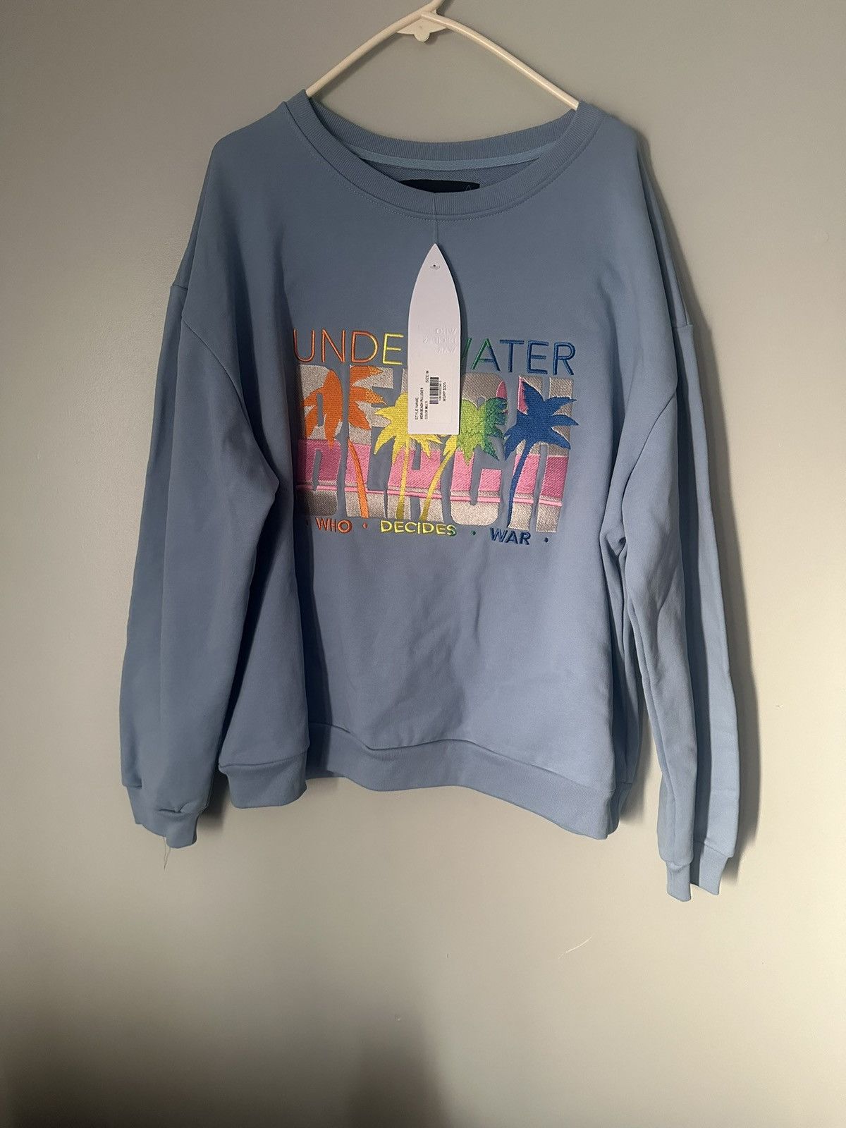 Who Decides War Who Decides War Beach Pull over Size US L / EU 52-54 / 3 - 2 Thumbnail