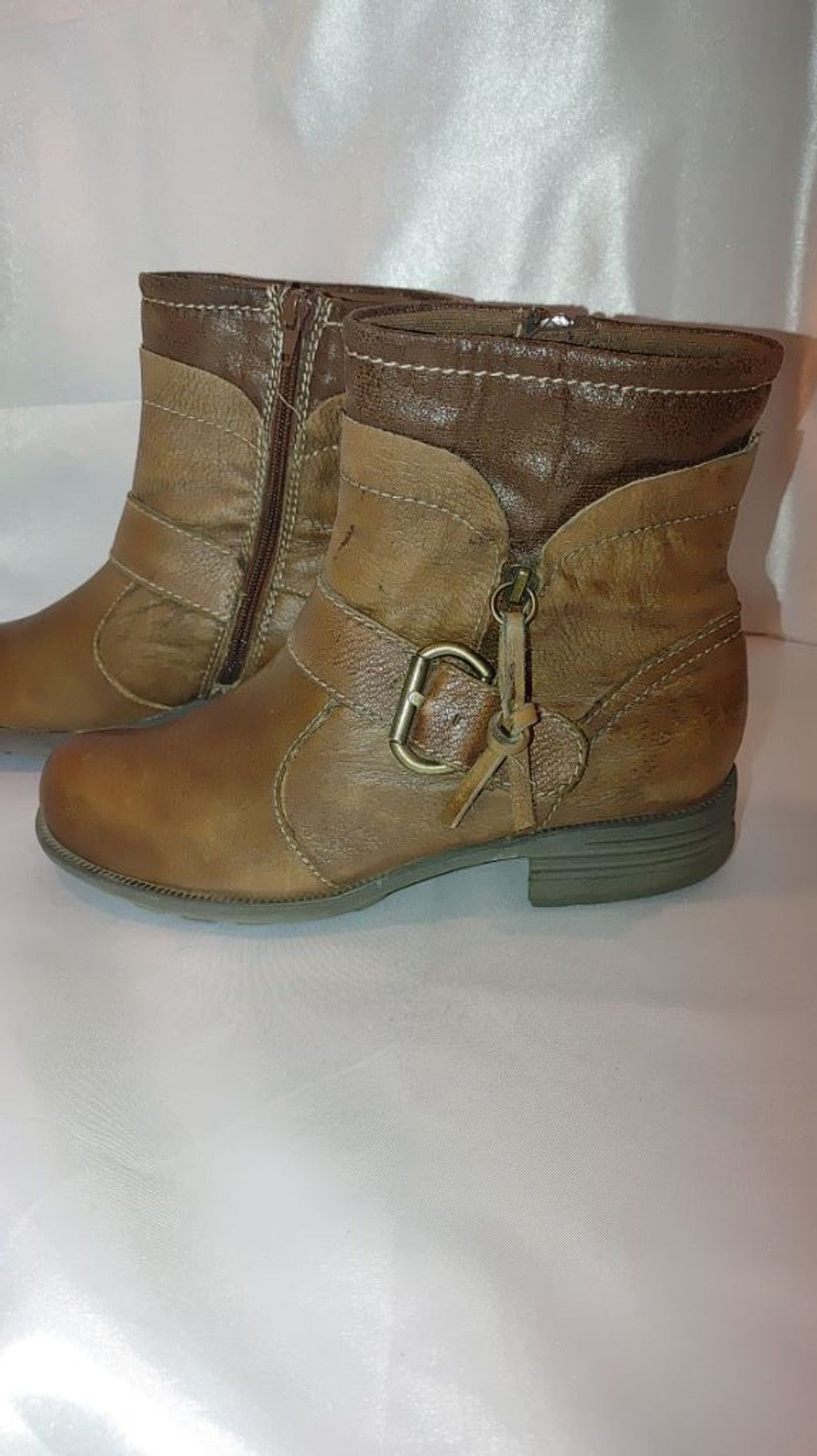 Earth Ragz Earth Origins Beaumont Boots Size 8.5M Size US 8.5 / IT 38.5 - 2 Thumbnail