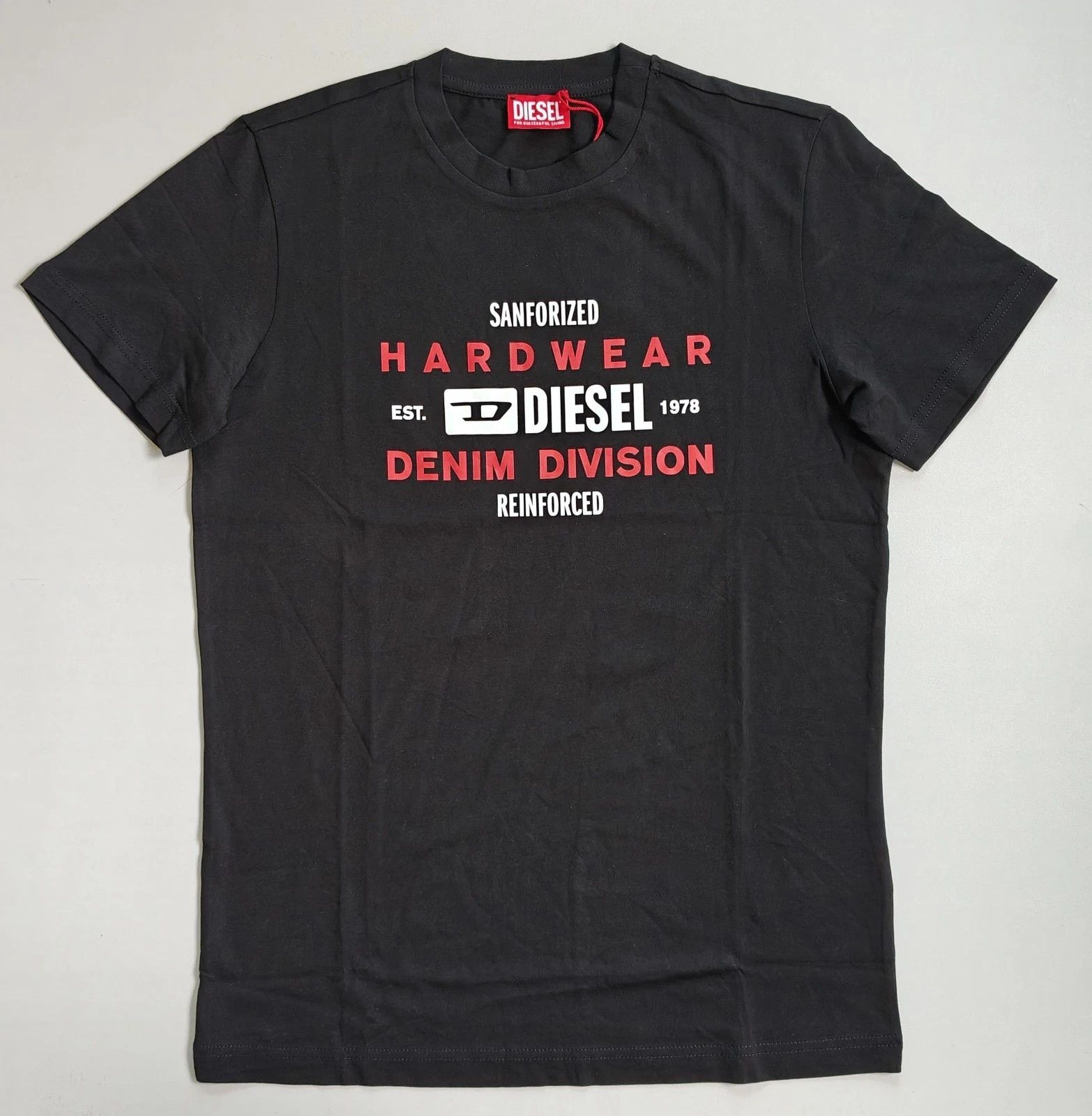 Diesel DIESEL Black Tshirt with Hardwear Denim Division print T4162 Size US M / EU 48-50 / 2 - 2 Thumbnail