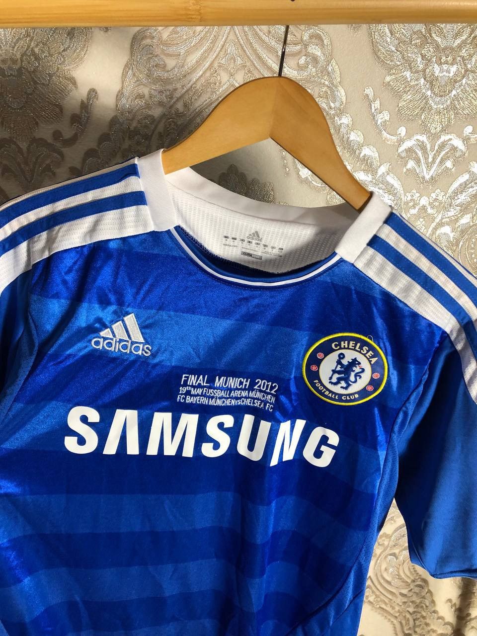 Adidas VINTAGE ADIDAS FC CHELSEA LONDON ENGLAND SOCCER JERSEY RETRO Size US M / EU 48-50 / 2 - 4 Thumbnail