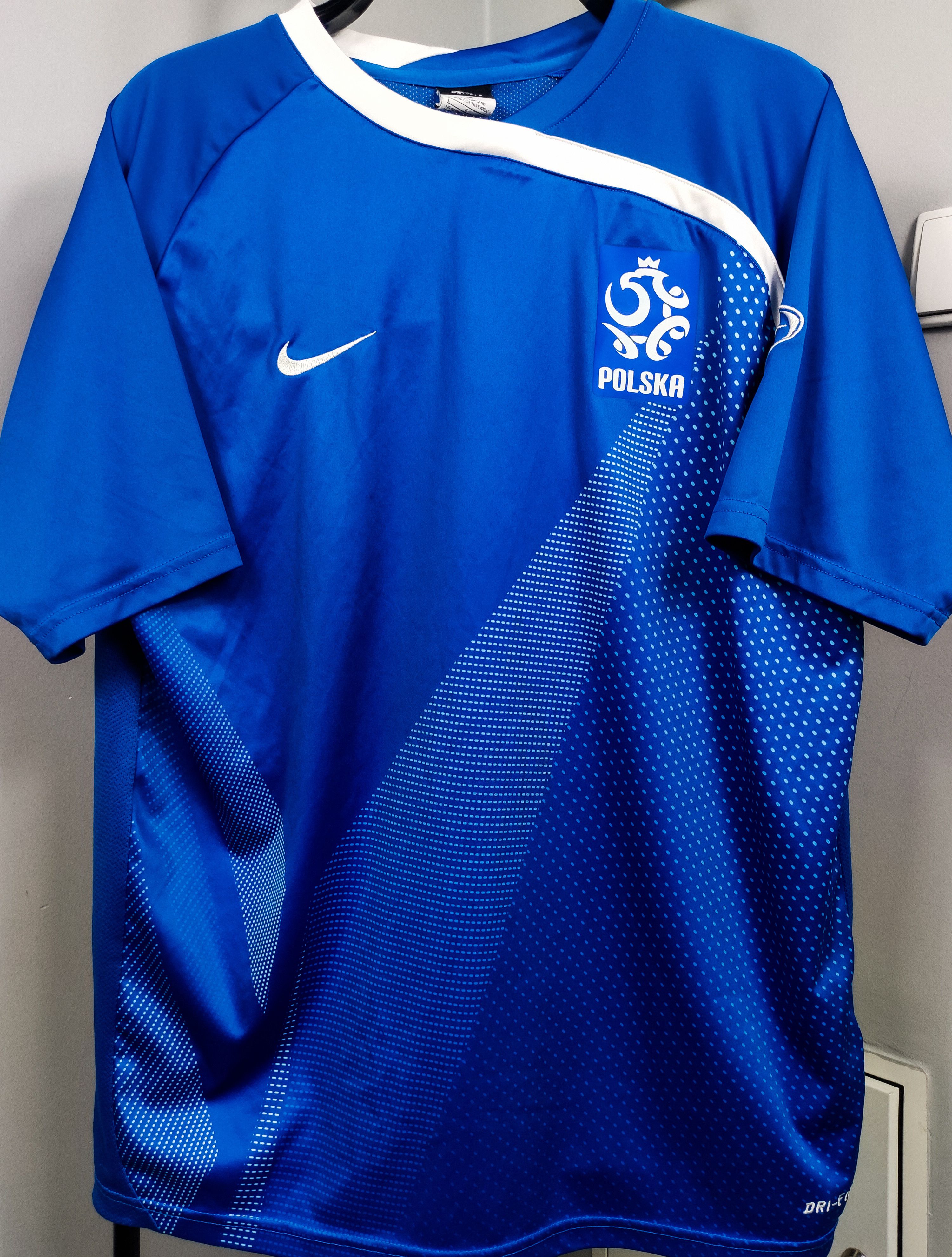 Nike Poland Nike 2009 Training Shirt Kit Jersey Polska Warsaw Size US L / EU 52-54 / 3 - 1 Thumbnail