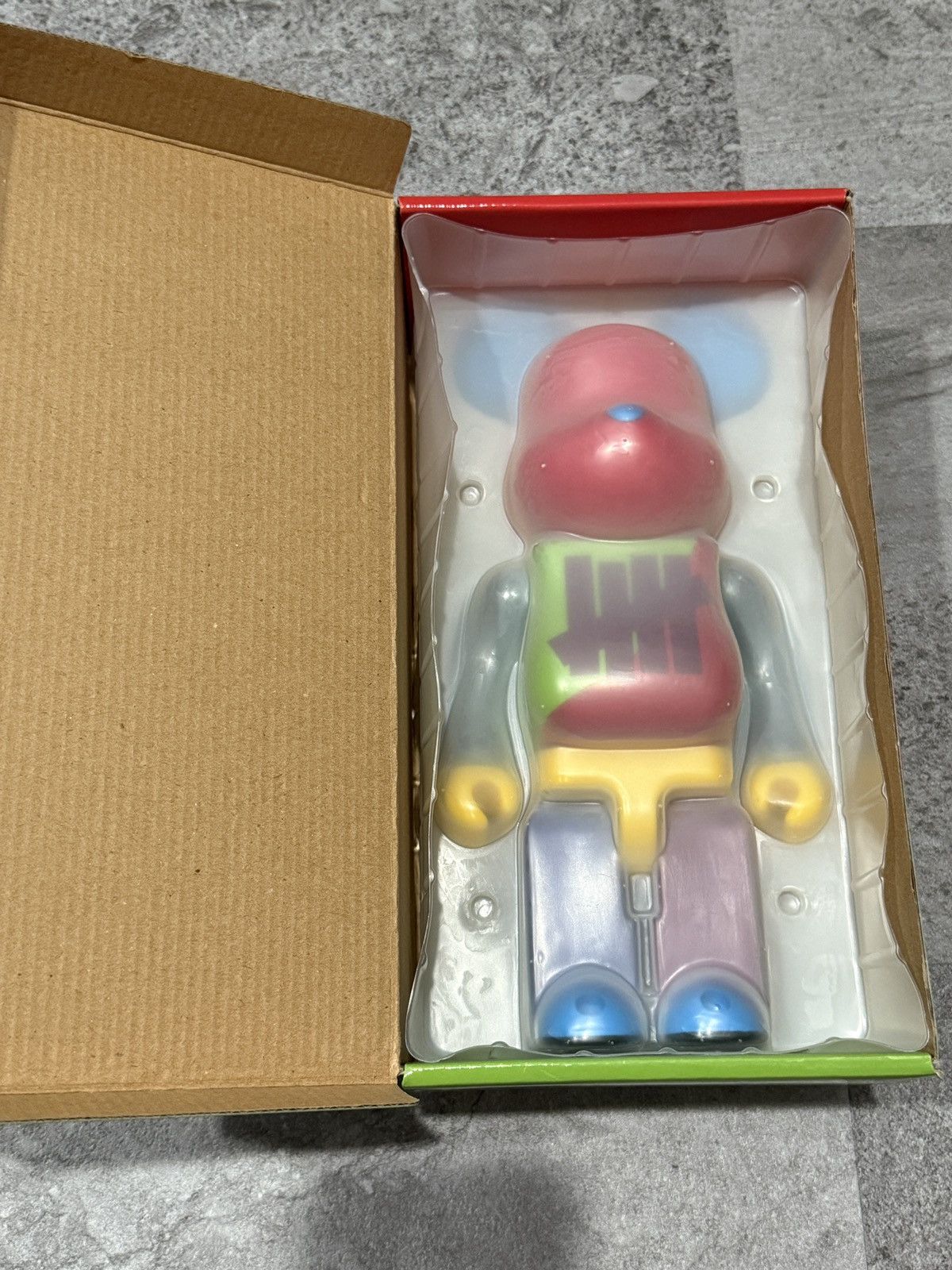 MEDICOM TOY X UNDEFEATED 400% BEARBRICK MULTICOLOR