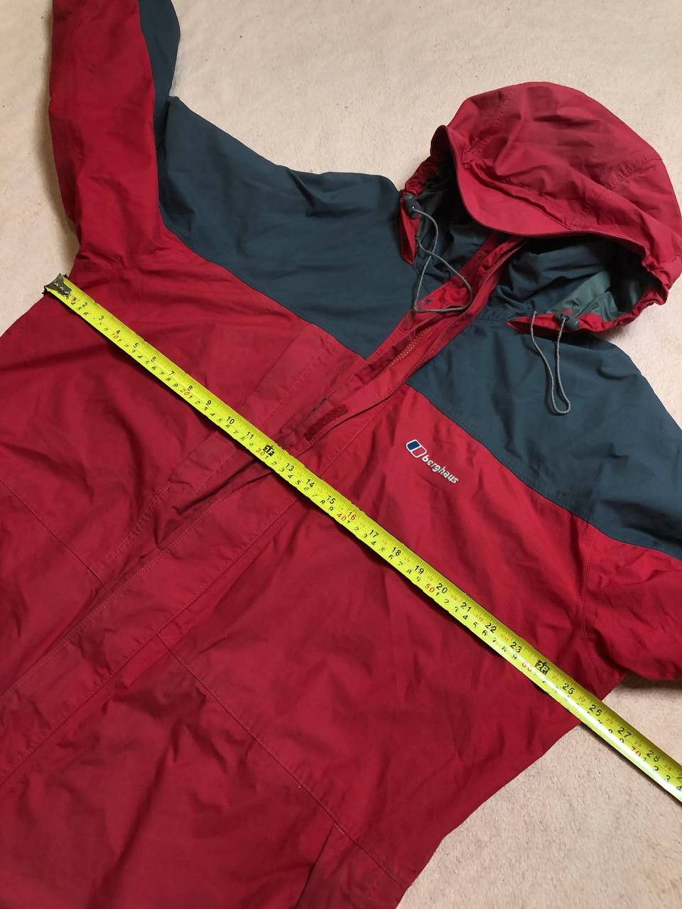 Berghaus Streetwear Berghaus Y2K Size XL Jacket Streetwear Size US XL / EU 56 / 4 - 4 Thumbnail