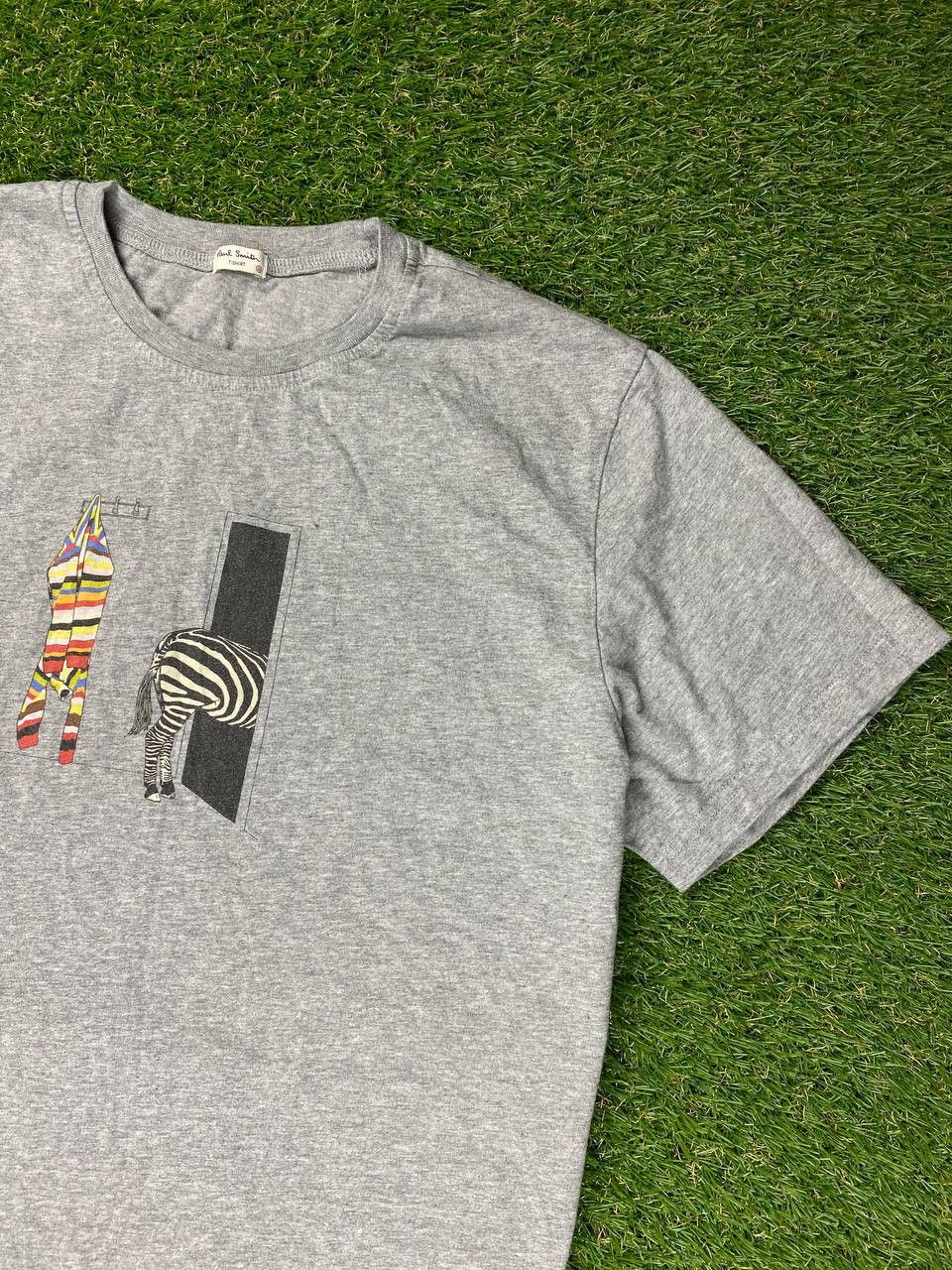 Designer × Paul Smith Paul Smith "Undressed Zebra" Printed Graphic Tee Size US L / EU 52-54 / 3 - 3 Thumbnail