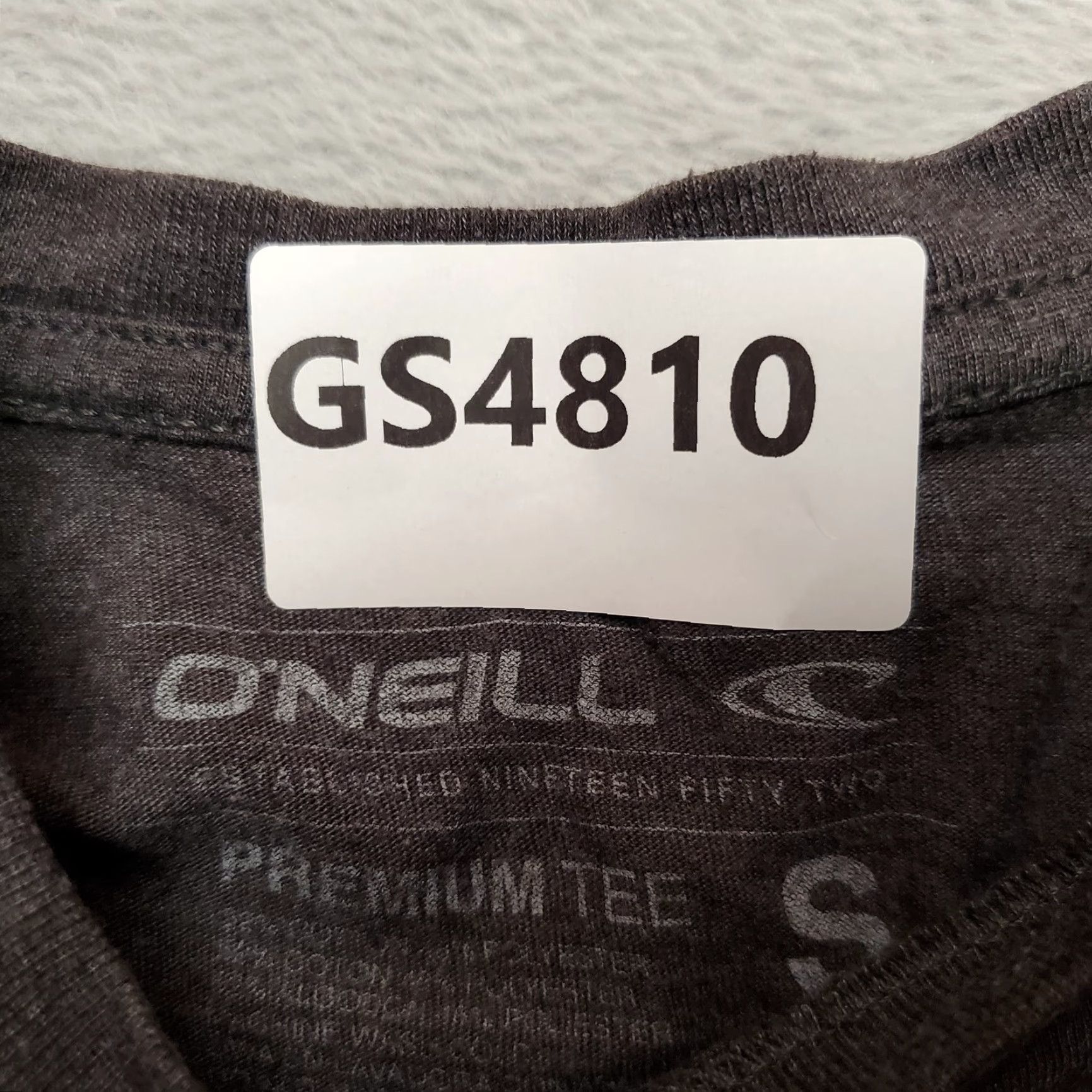 O'Neill VINTAGE O'Neill Shirt Mens Small Gray Crewneck Casual Short Sleeve TEE Surf Skateboarding 90s USA Graphic Print Logo Size US S / EU 44-46 / 1 - 8 Thumbnail