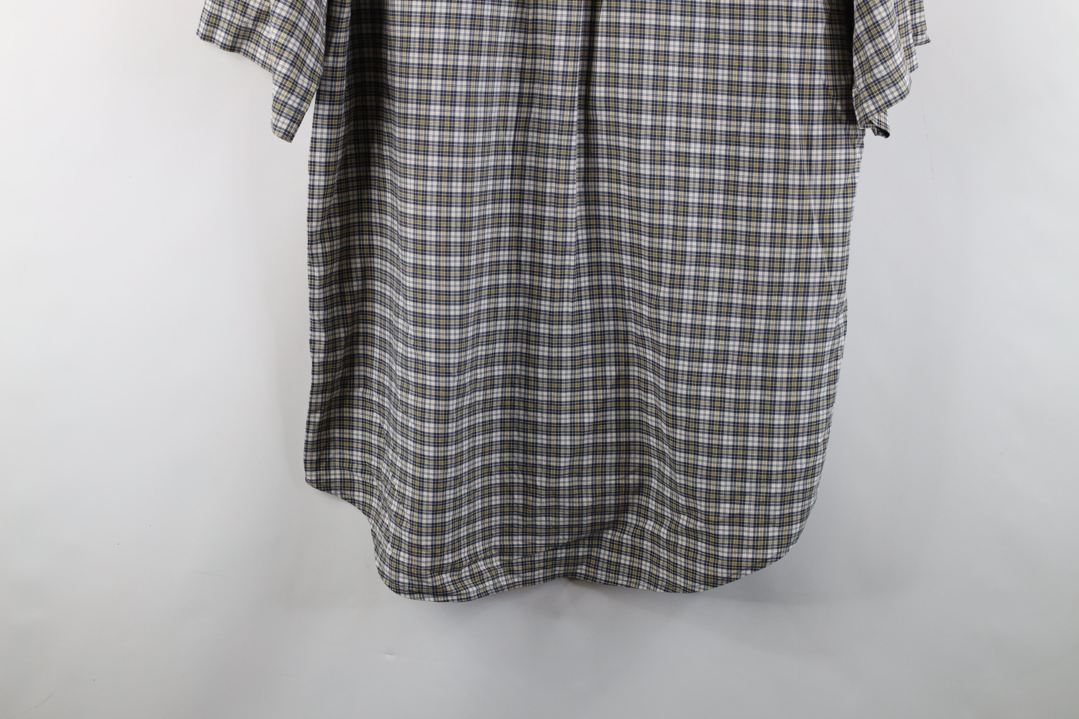 Tommy Hilfiger × Vintage Vintage 90s Tommy Hilfiger Short Sleeve Button Shirt Size US L / EU 52-54 / 3 - 13 Thumbnail