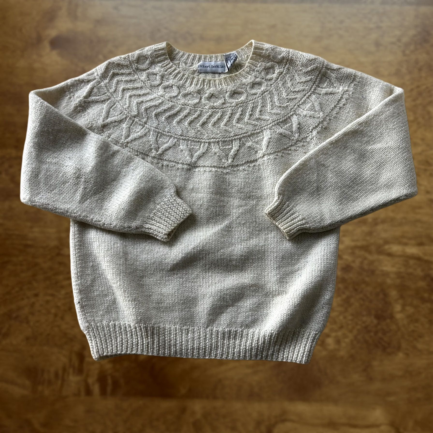 Vintage Vintage Robert Scott Ltd Sweater Womens 36 White Cable-Knit Wool Pullover Crew Neck Pullover Knit Size 36 Womens Cushioned Warm Casual Fall Winter Size XS / US 0-2 / IT 36-38 - 1 Thumbnail