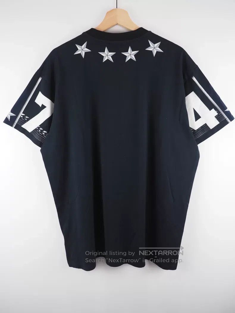 Givenchy Givenchy Shark mouth short-sleeve Size US L / EU 52-54 / 3 - 3 Thumbnail