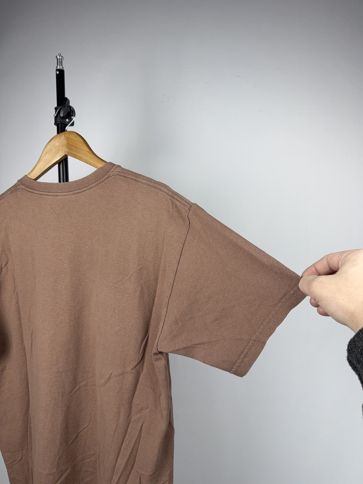 Nirvana 2007 Nirvana Baroque Smiley Graphic Faded Tee Brown Rock Size US M / EU 48-50 / 2 - 14 Thumbnail