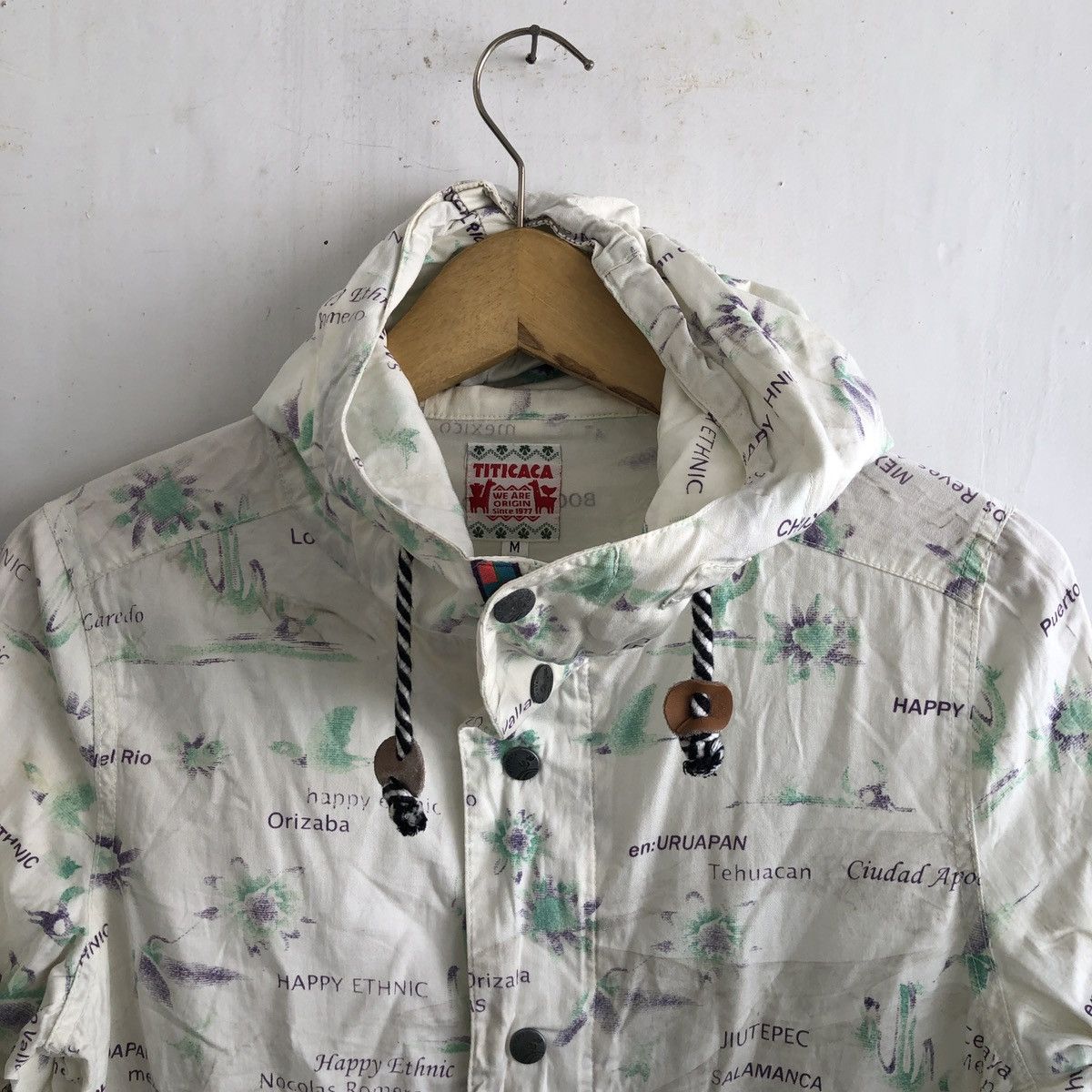 Japanese Brand × Vintage TITICACA PARKA JACKET FULL PRINT Size M / US 6-8 / IT 42-44 - 2 Thumbnail