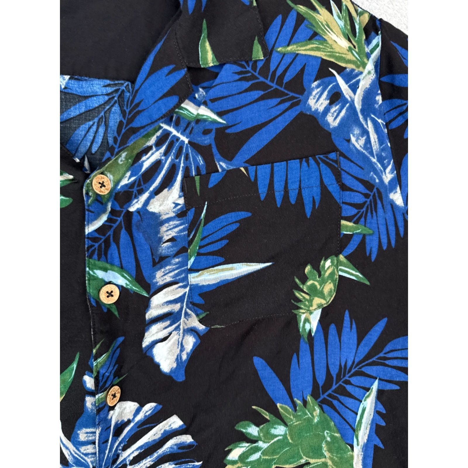 Vintage KINGSIZE Island Shirt Adult 2XL Black Floral 100% Rayon Hawaiian Button-Up Shirt Size US XXL / EU 58 / 5 - 6 Thumbnail